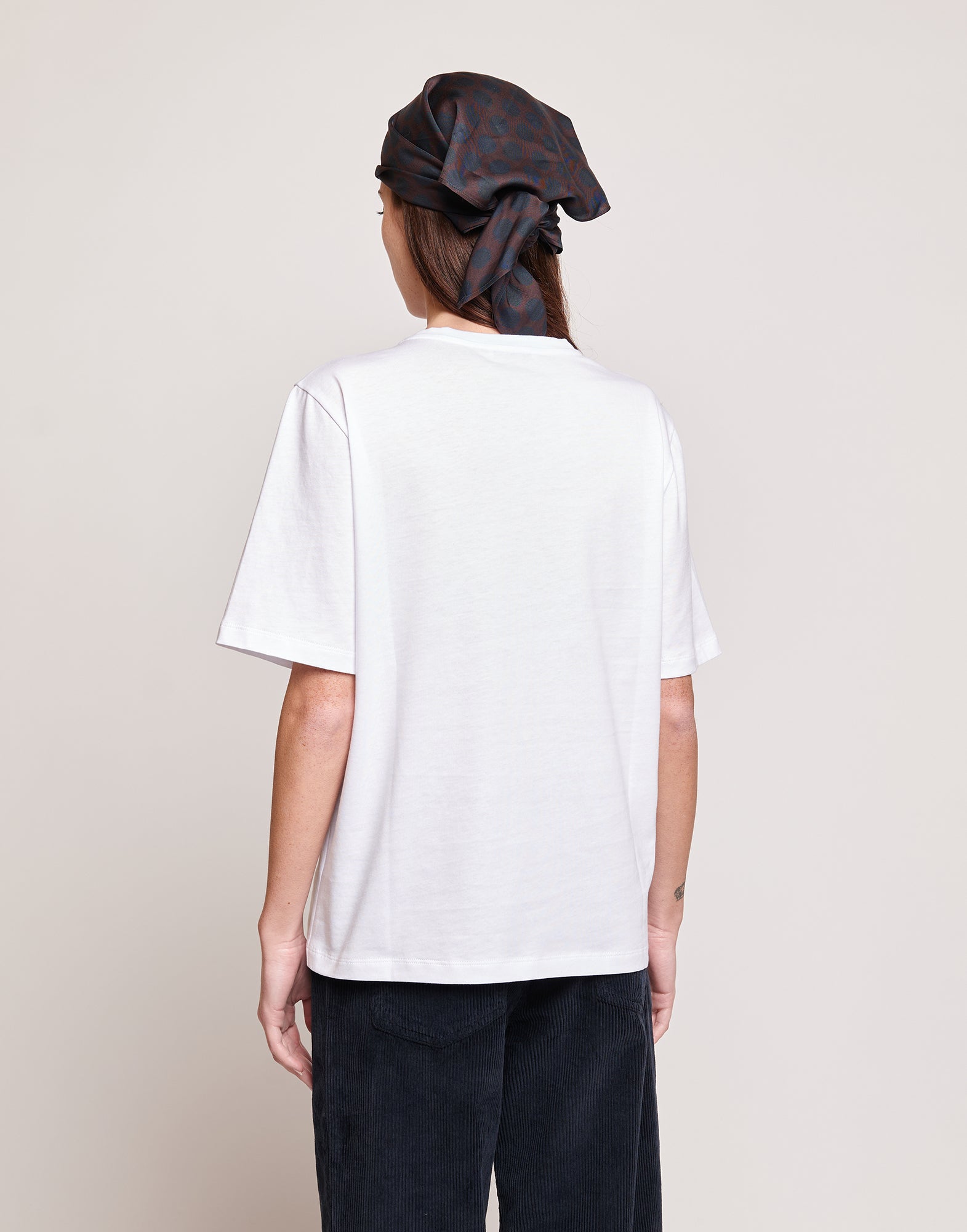 DOUUOD T-shirt Manica Corta con Stampa Logo Bianca