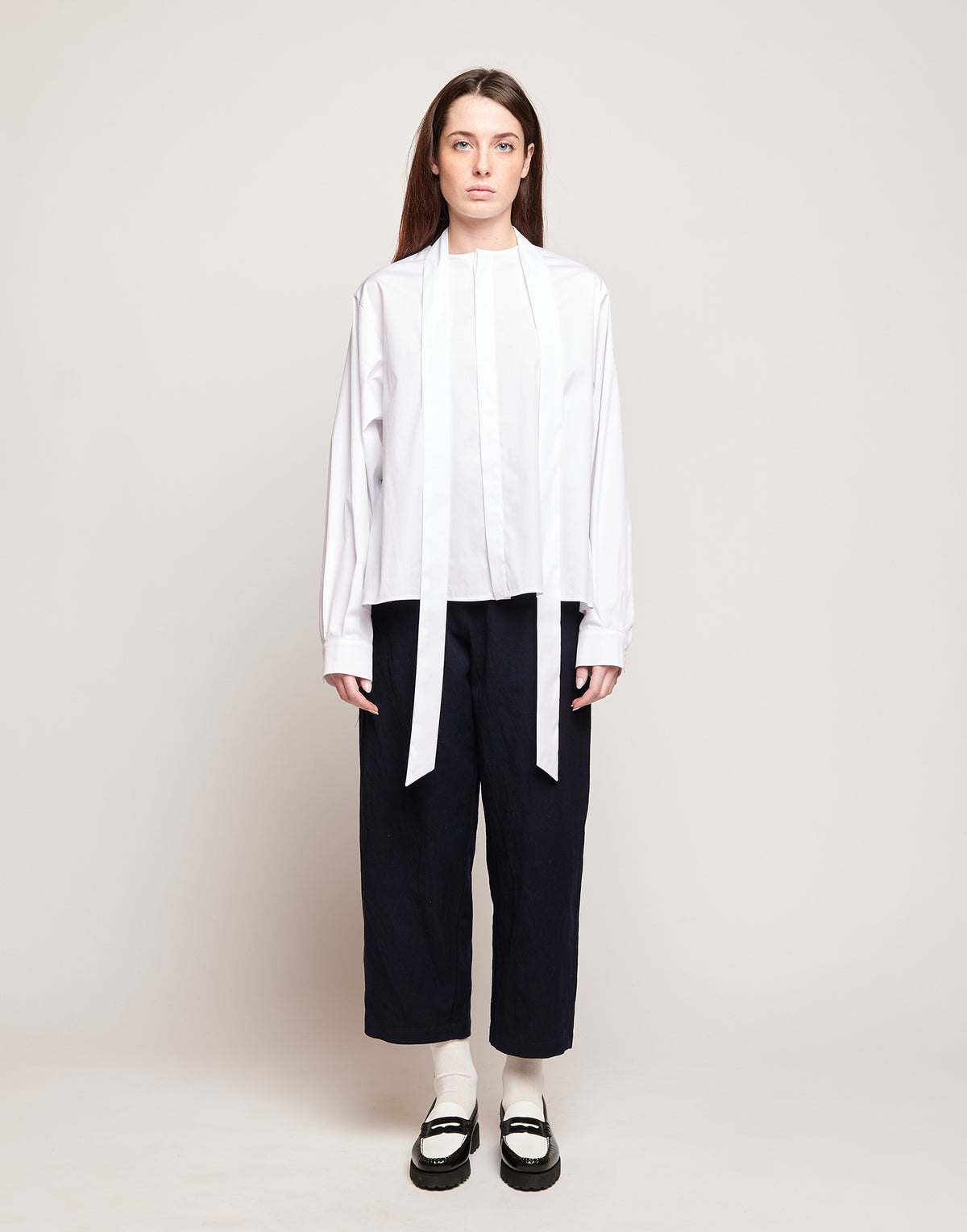 DOUUOD Camicia in Popeline Stretch con Nastro al Collo Bianco