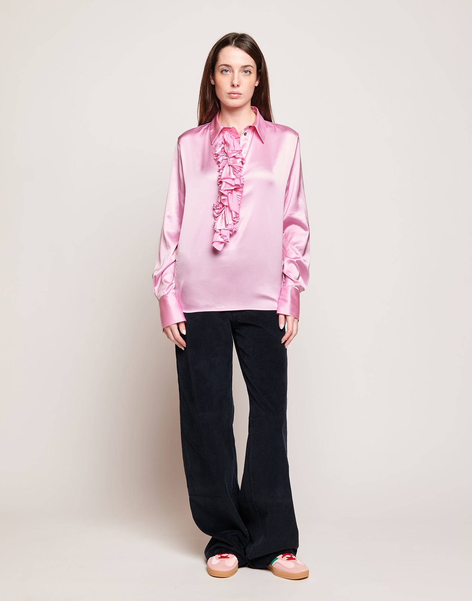 DOUUOD Camicia in Satin Stretch con Rouches Frontali Bocciolo
