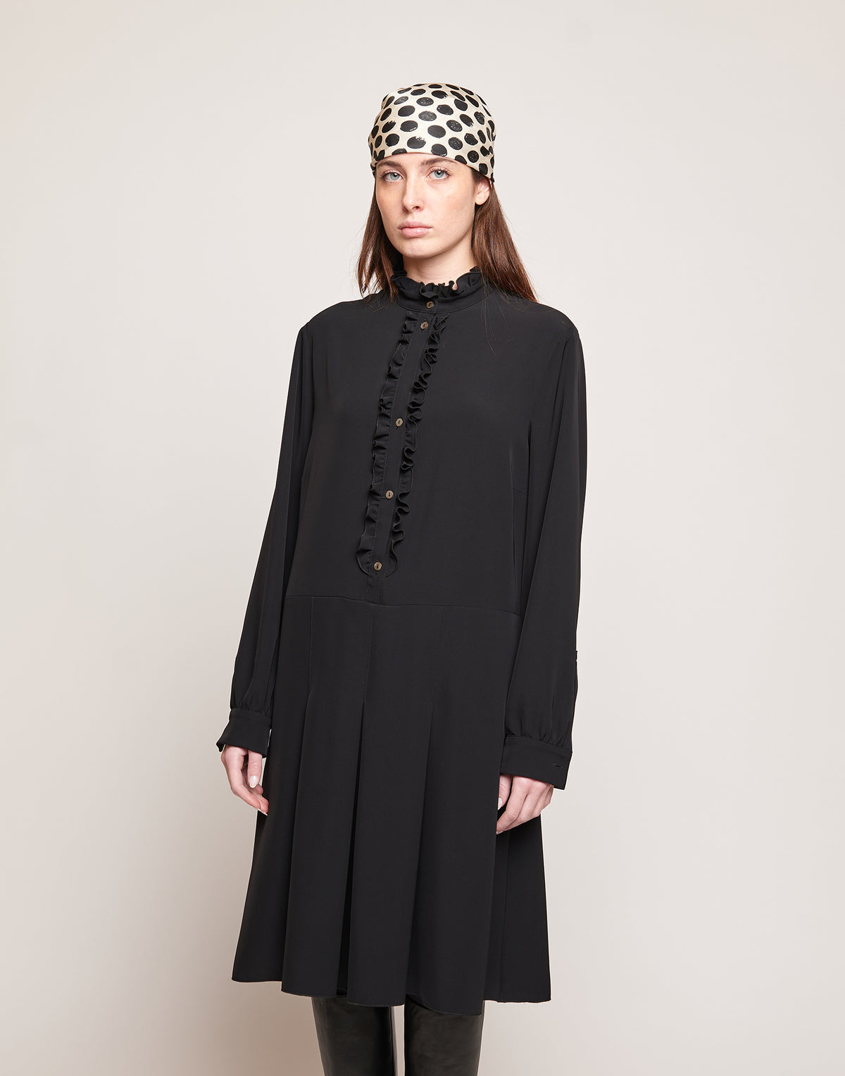 DOUUOD Abito Camicia in Cady Fluido con Rouches Nero