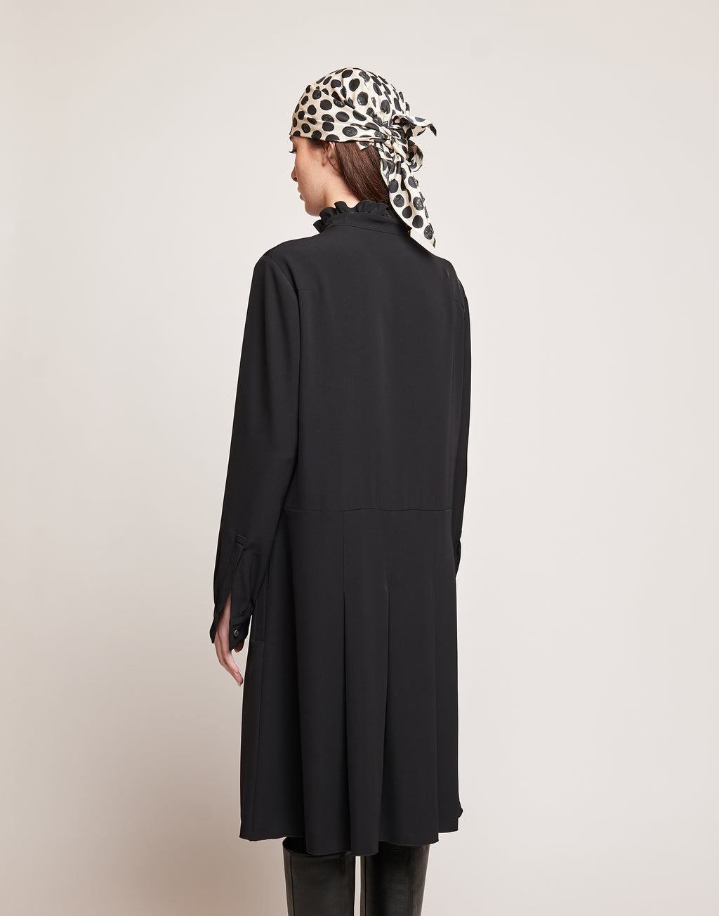 DOUUOD Abito Camicia in Cady Fluido con Rouches Nero