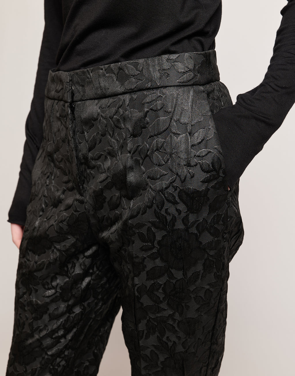 DOUUOD Pantaloni in Matelassé Floreale Cinzato