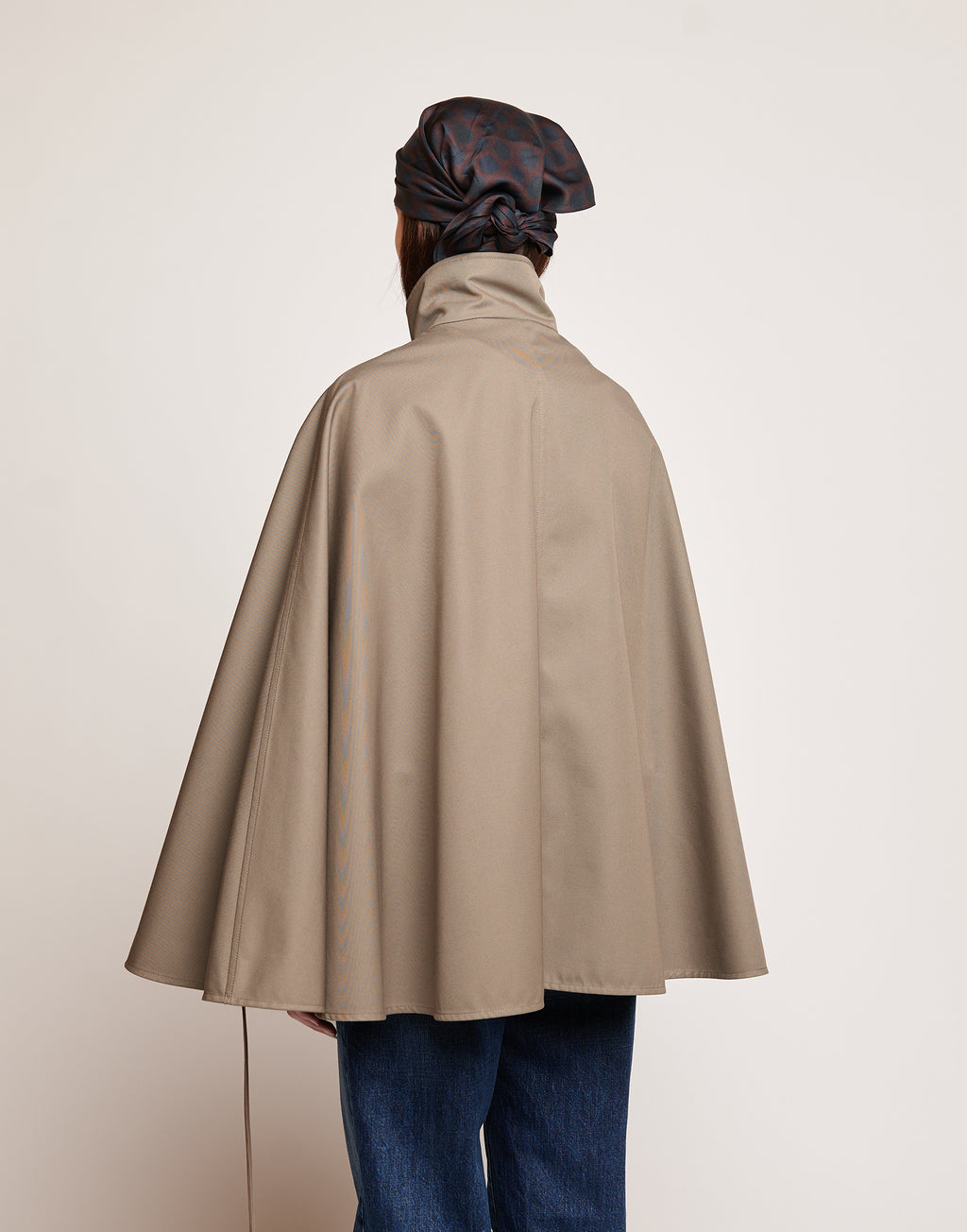DOUUOD Cappa a Ruota in Tecno Coat Water Repellent Fango