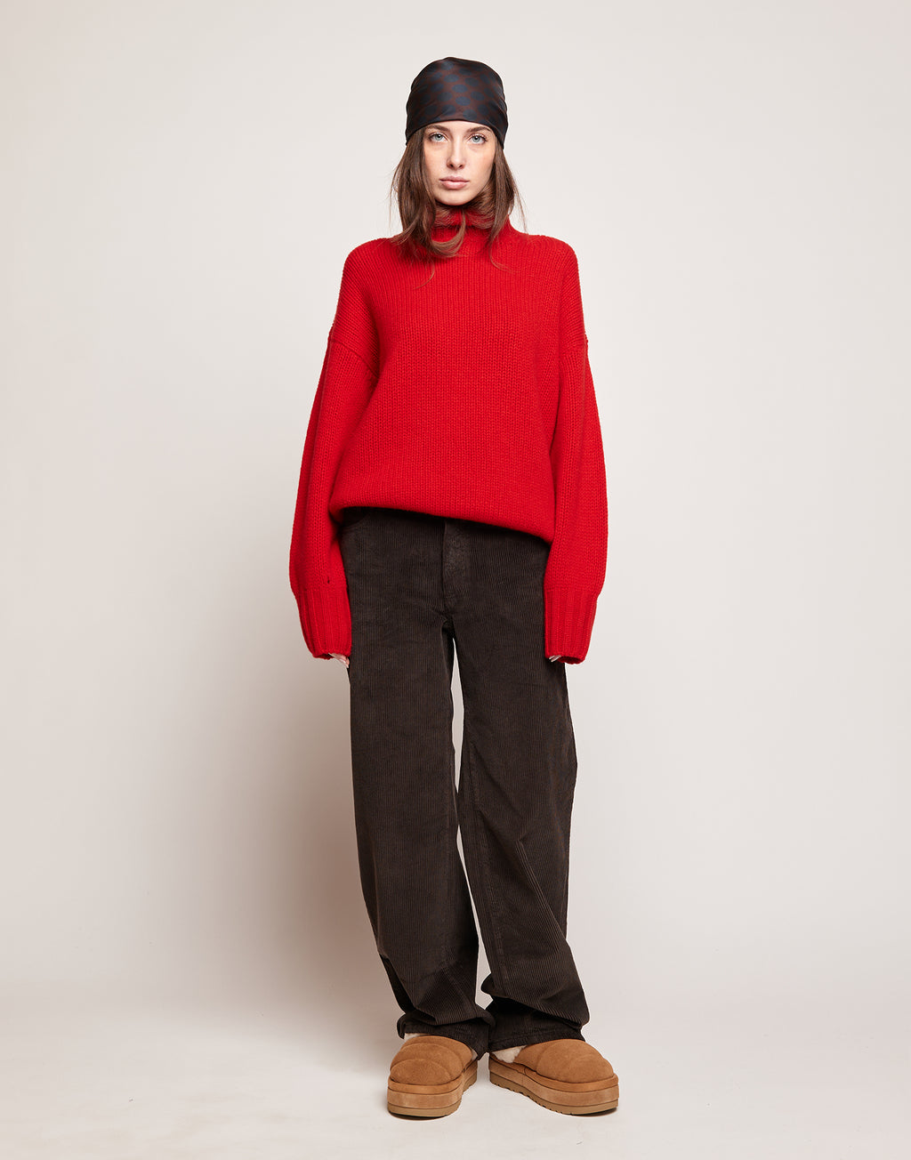 DOUUOD Maglione Dolcevita in Lana e Cashmere Lacca
