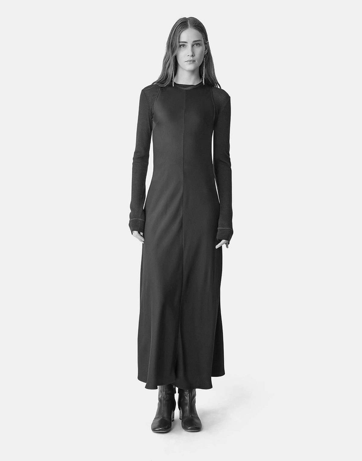 FORTE FORTE Abito Smanicato in Envers Satin Nero