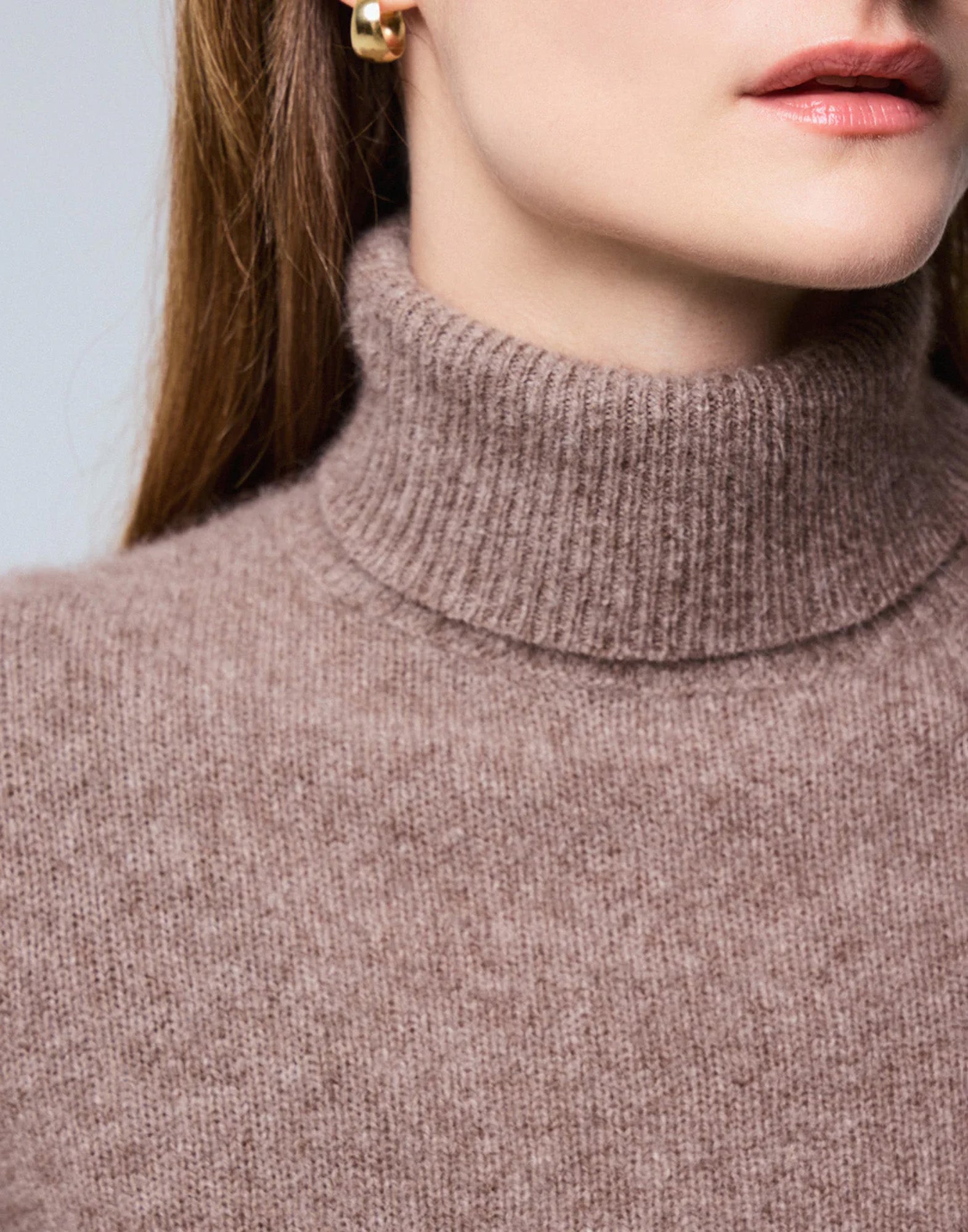 MAJESTIC FILATURES Maglione a Collo Alto in Lana e Fox Bison