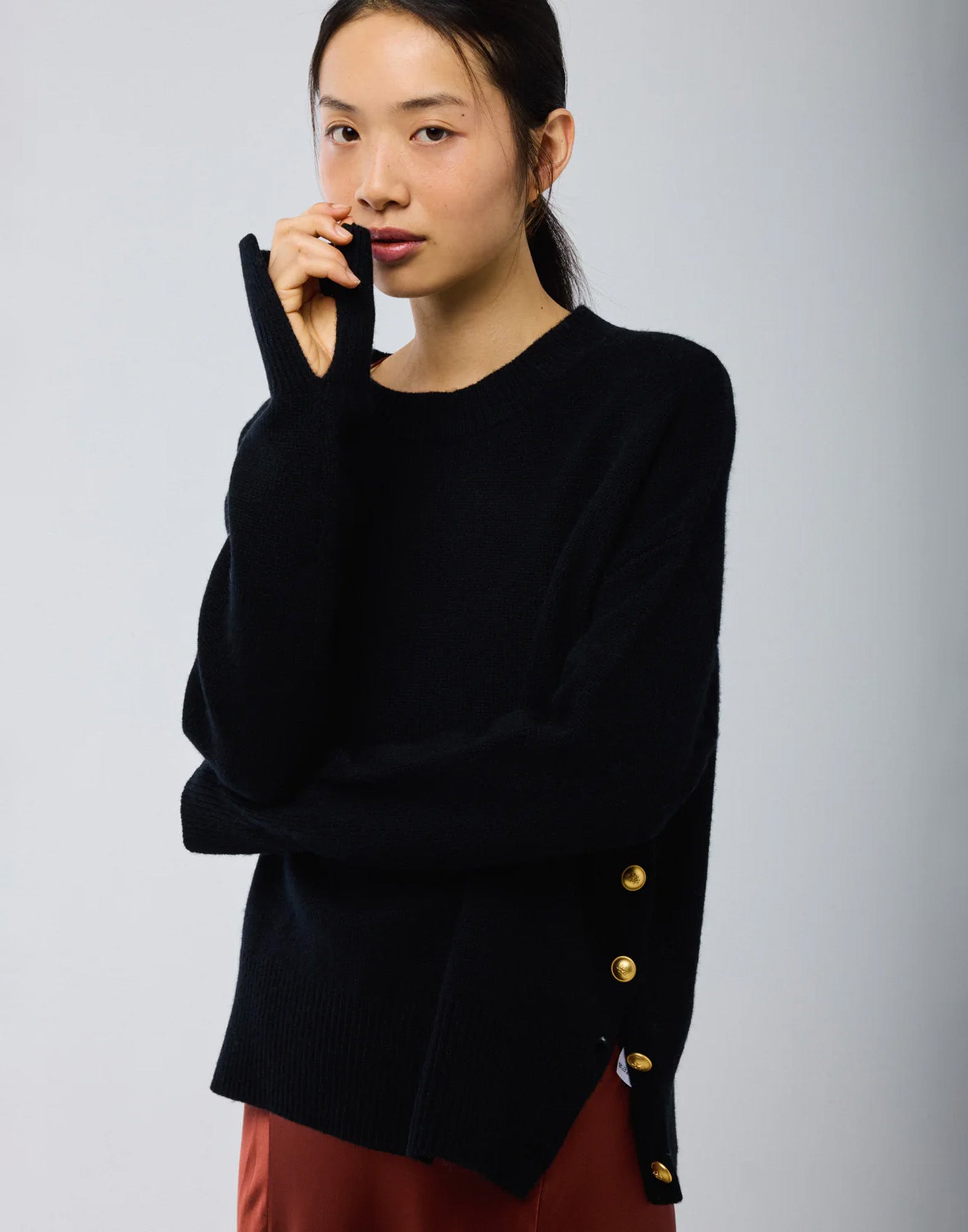 MAJESTIC FILATURES Maglione Girocollo in Lana e Cashmere Nero