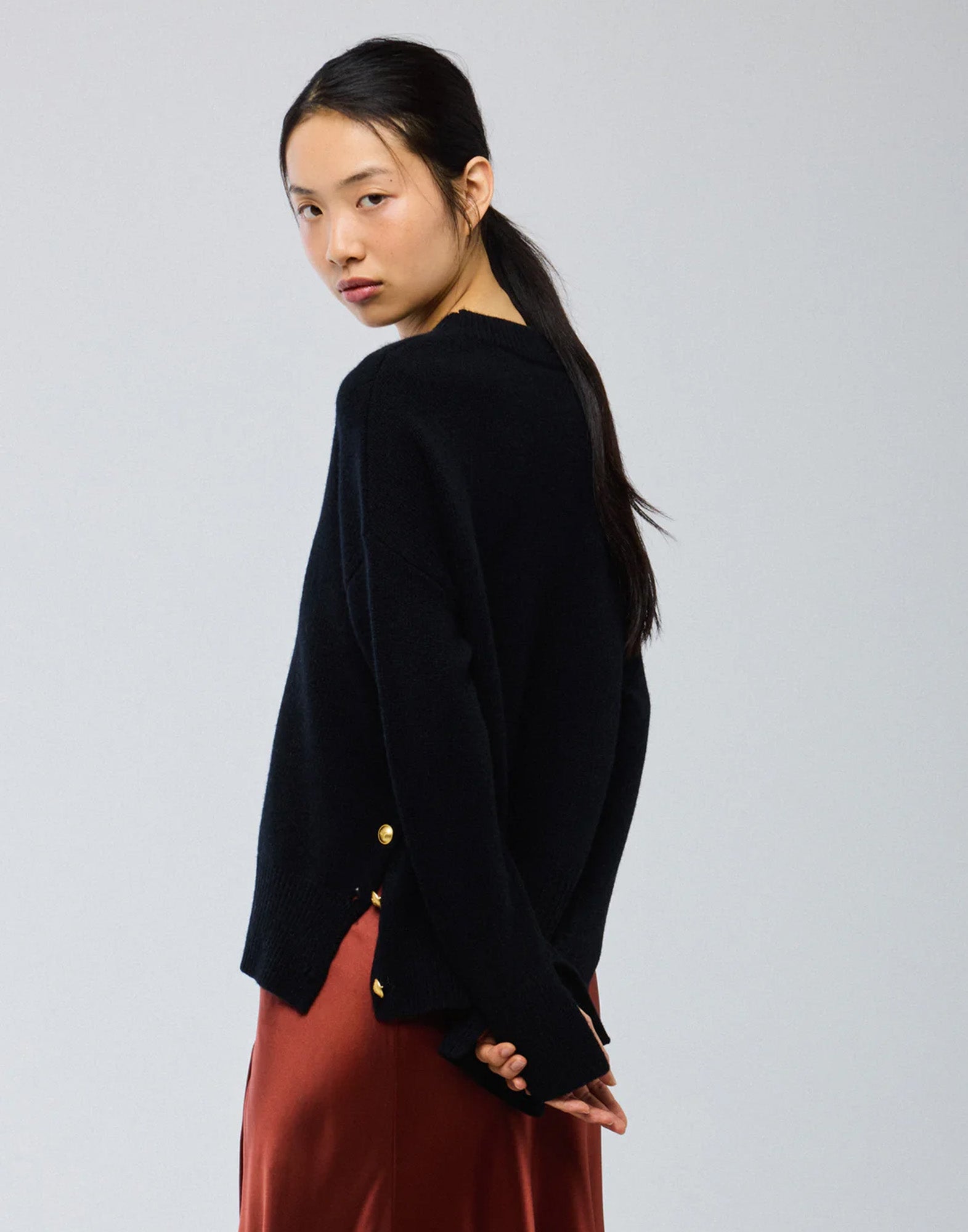 MAJESTIC FILATURES Maglione Girocollo in Lana e Cashmere Nero