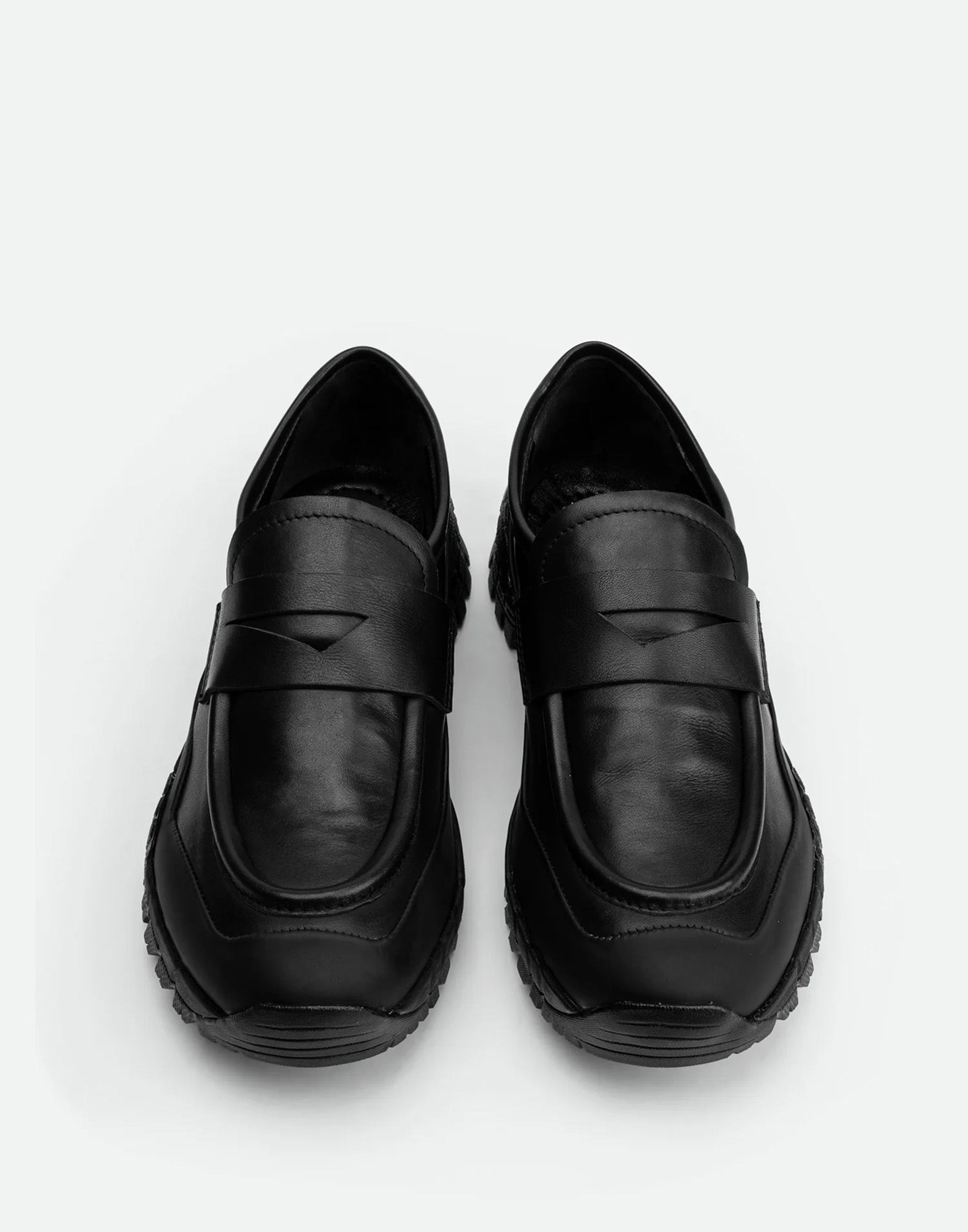 POEVE Alpi Loafers in Pelle Nera