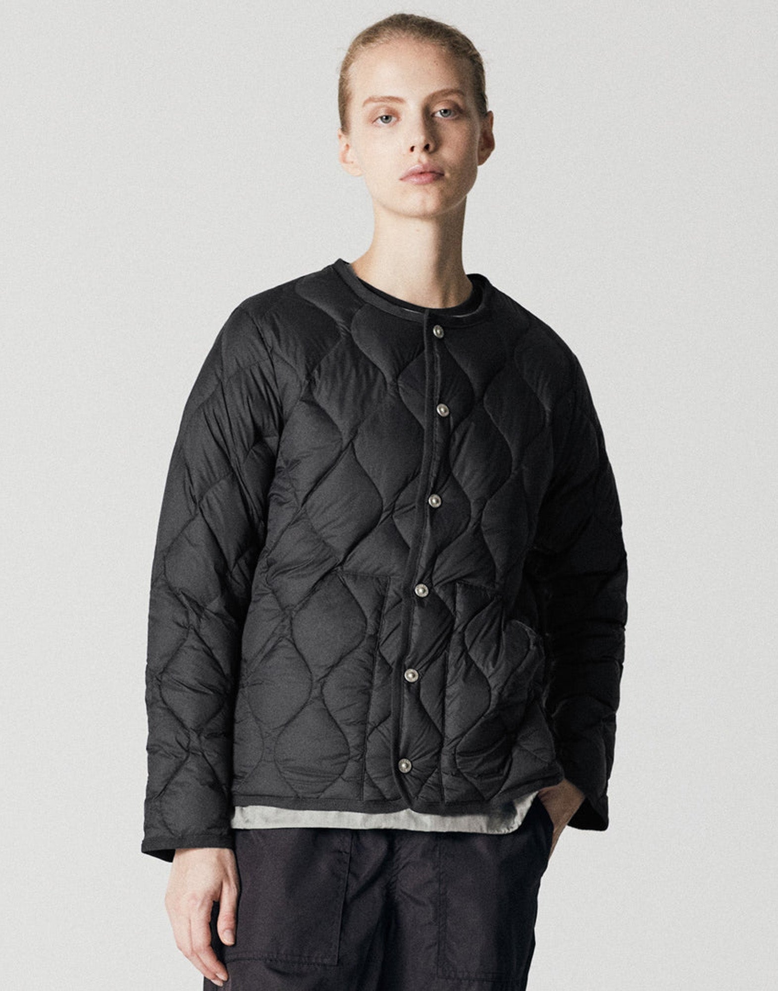 TAION Military Crew Neck Down Jacket Softshell Black