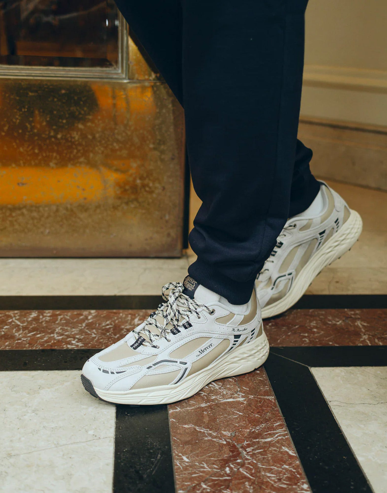 THE MERCER BRAND Sneakers The Re-Run Max Nubuck Sand