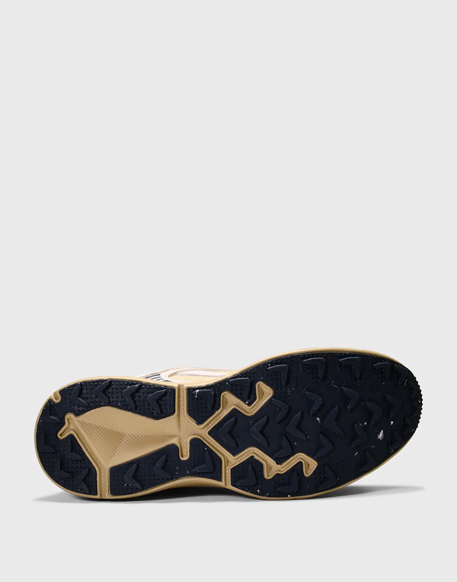 THE MERCER BRAND Sneakers The Re-Run Max Nubuck Sand