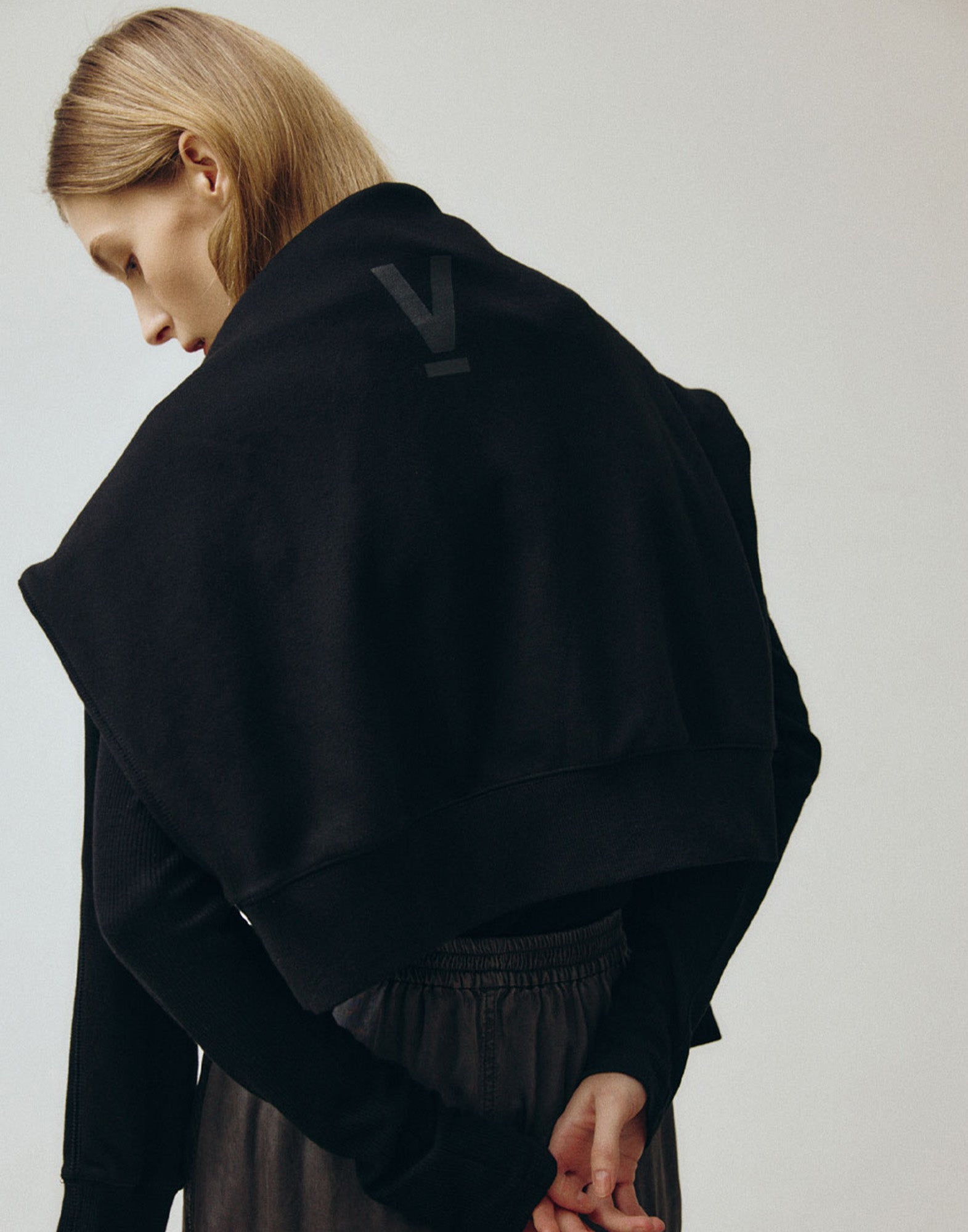 VIS A VIS Logo Sweatshirt in Cotone Nero