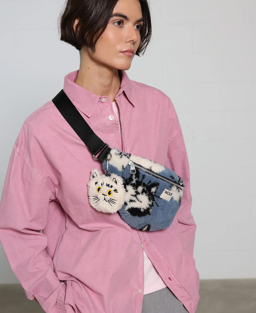 WOUF Luna Cat Charm in Tessuto Teddy Riciclato