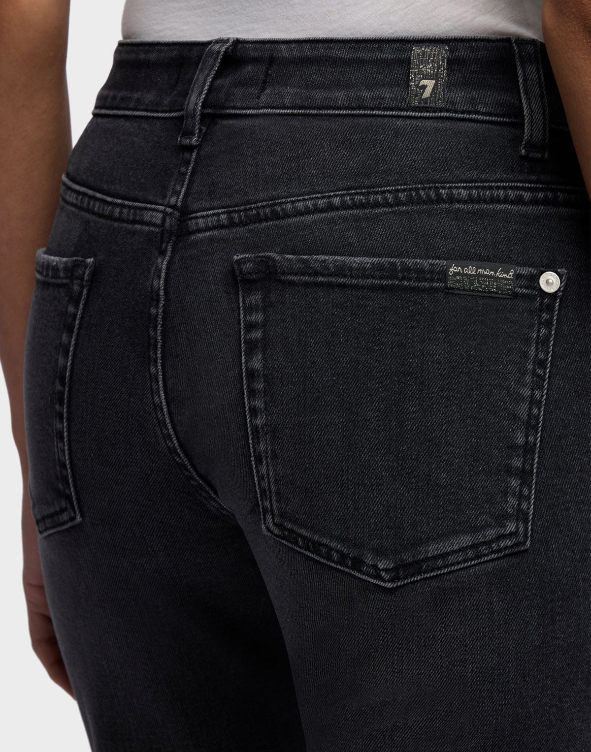 7 FOR ALL MANKIND Jeans Calie Straight Ankle in Denim Nero
