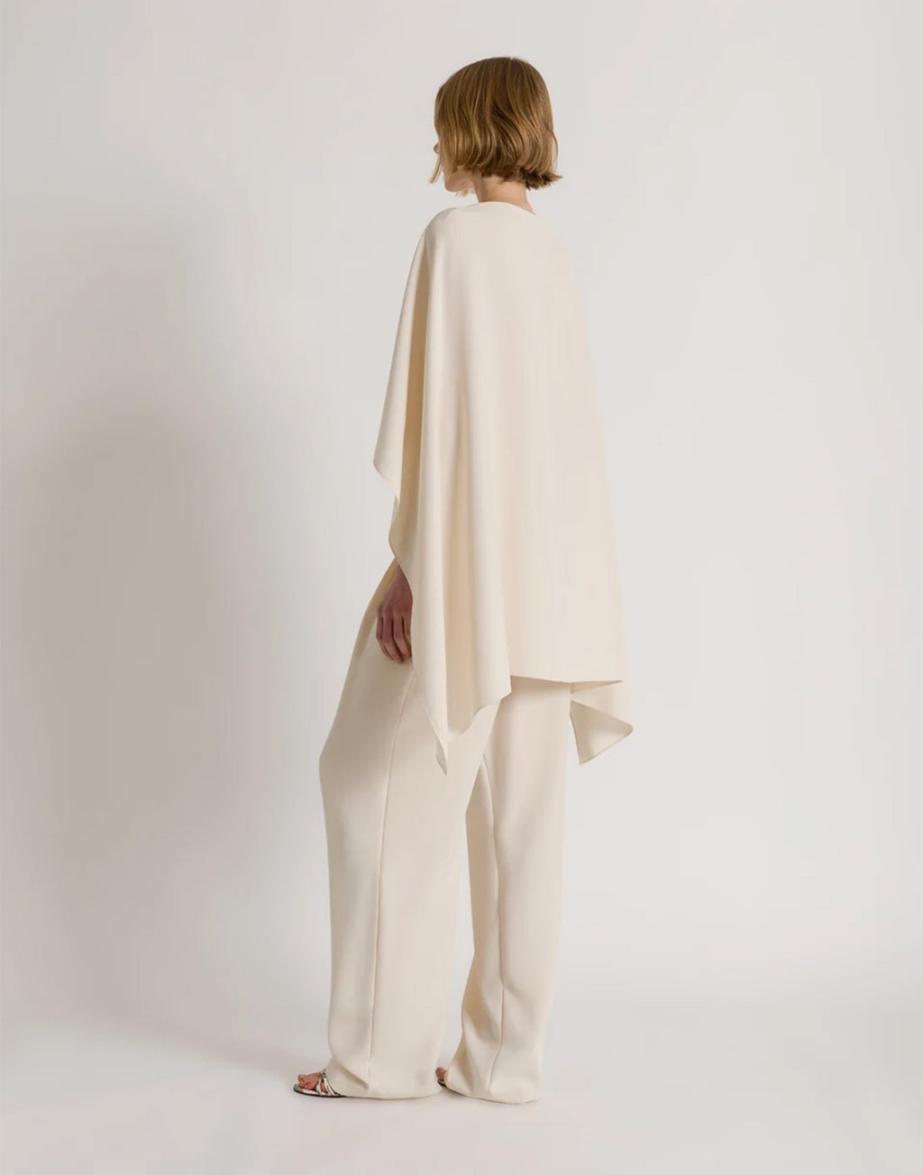 ALBERTA FERRETTI Cappa Fluida Asimmetrica Avorio