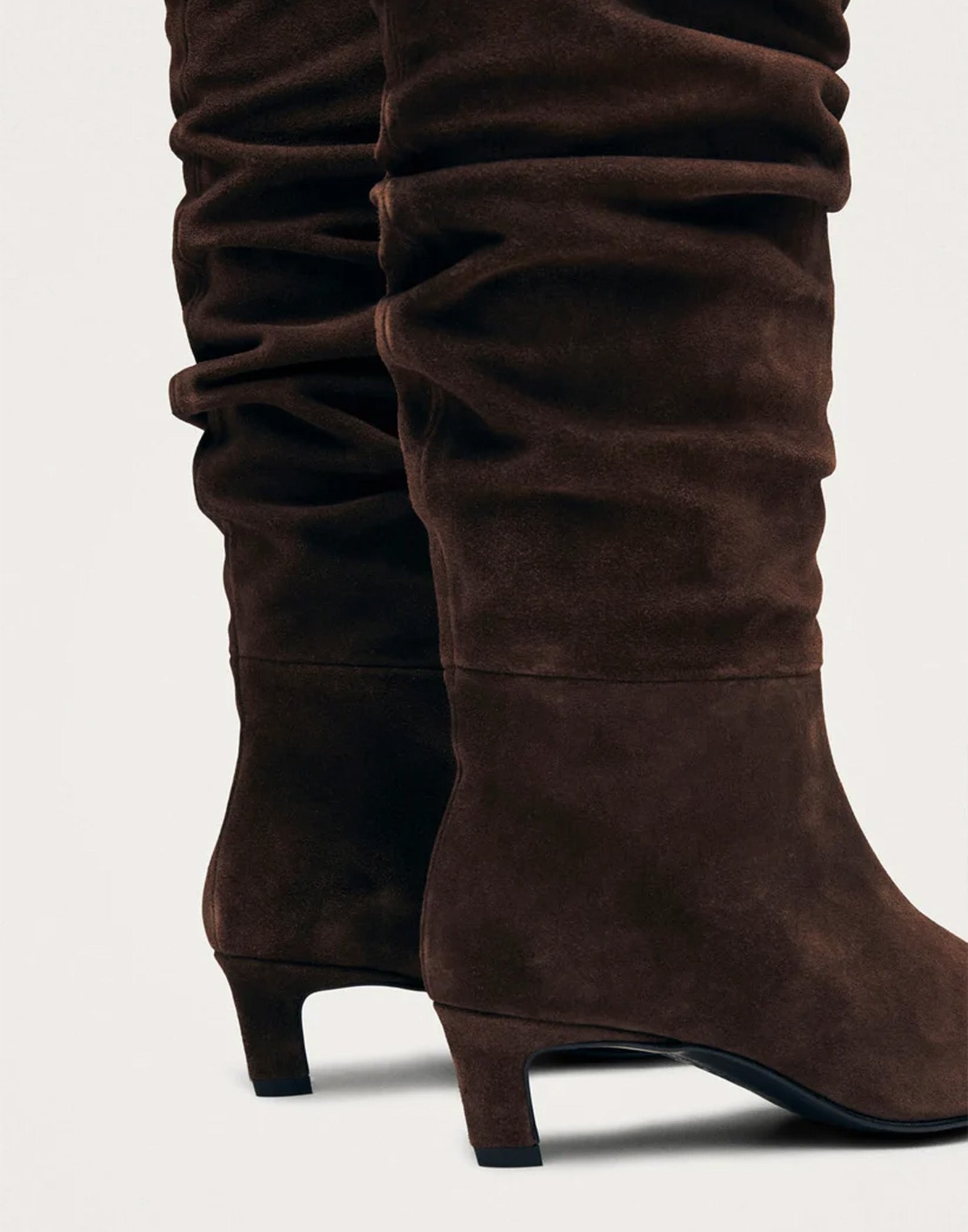 ALOHAS Stivali Kalila in Suede Marrone