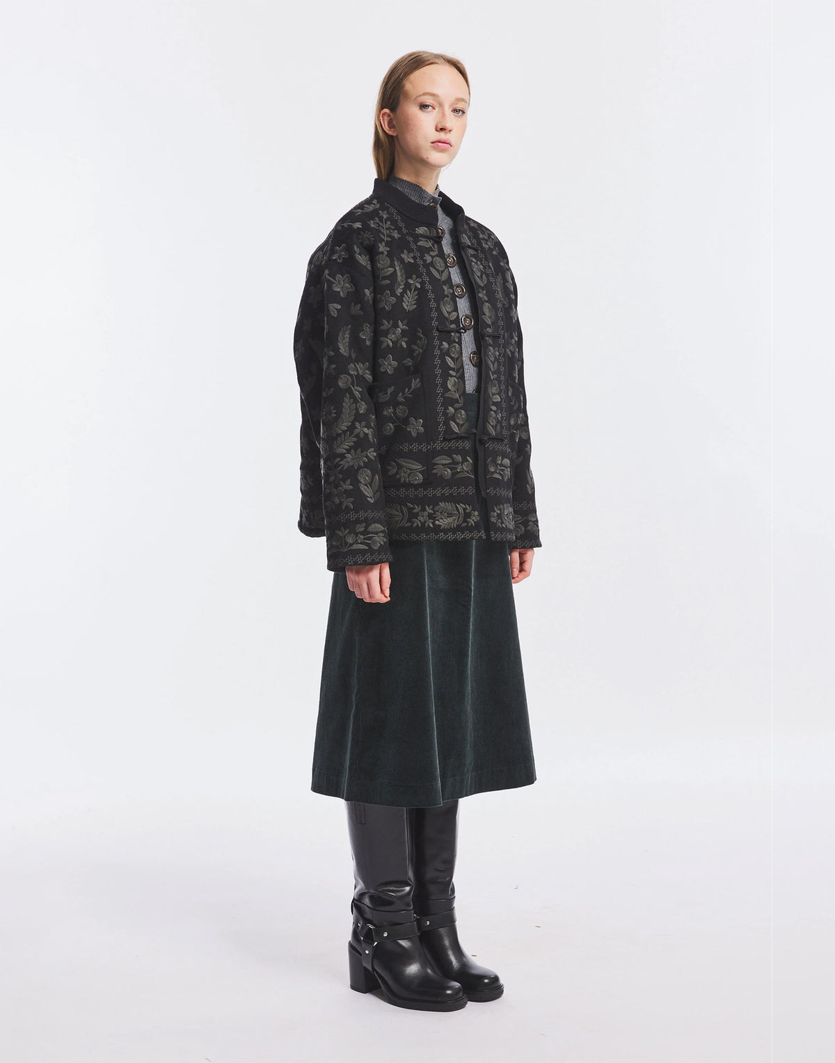 ANTIK BATIK Giacca in Misto Lana Ricamata Nera
