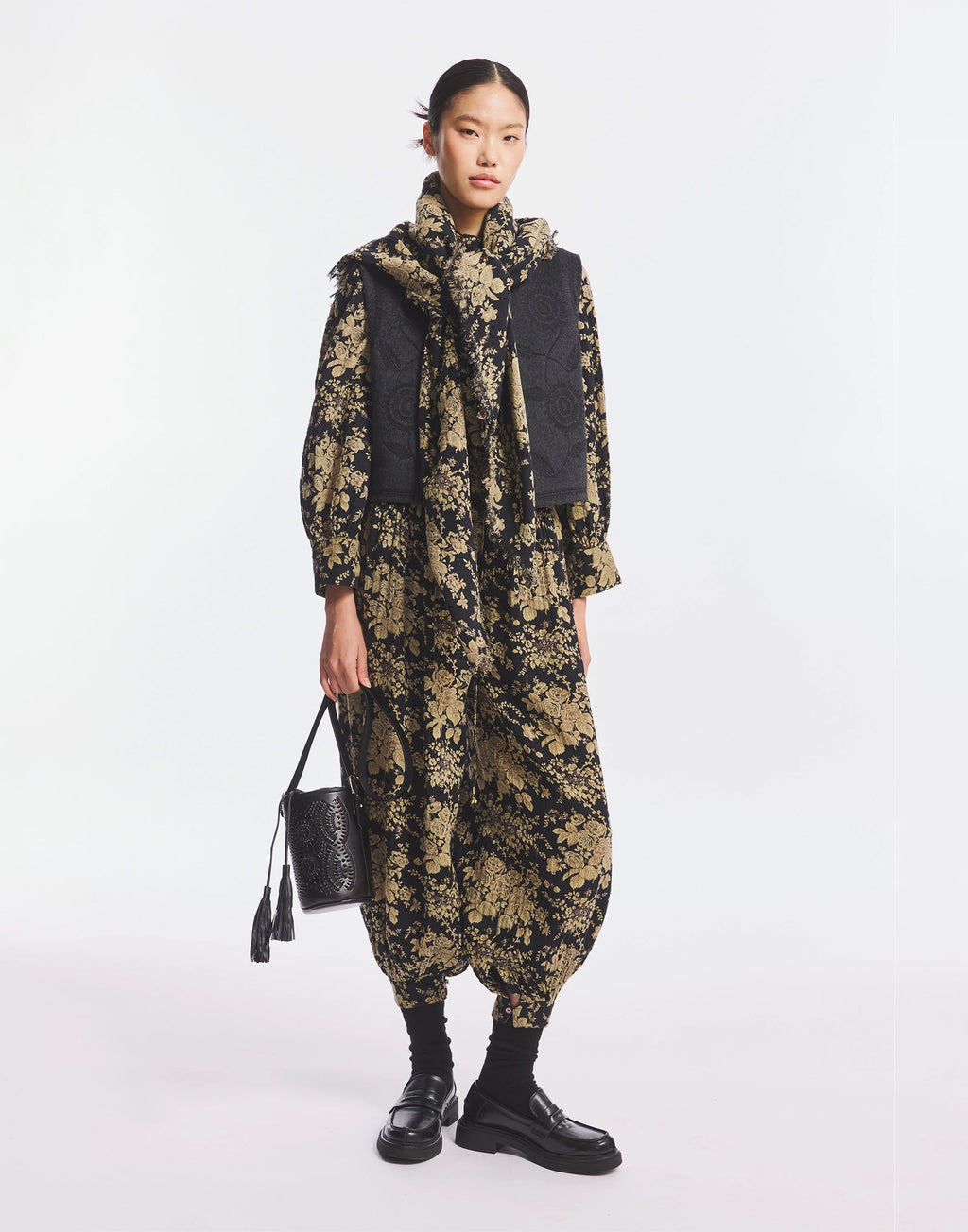 ANTIK BATIK Foulard Cinzo Big Square in Cotone Black/Rust