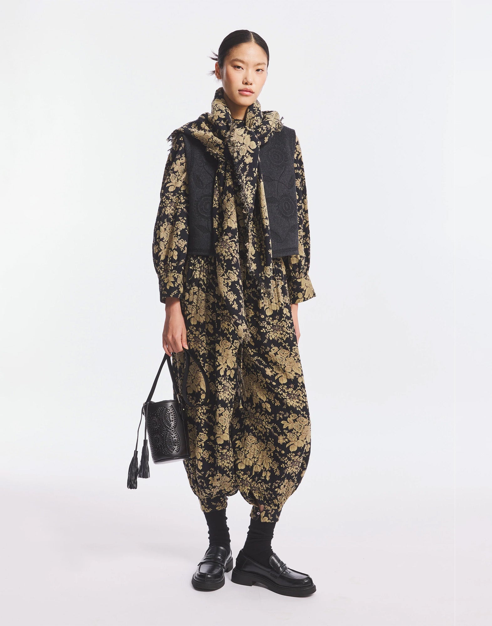 ANTIK BATIK Foulard Cinzo Big Square in Cotone Black/Rust