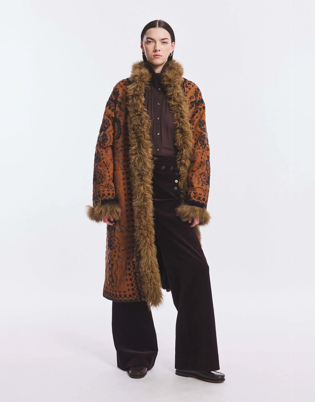 ANTIK BATIK Cappotto Ricamato con Pelliccia Camel