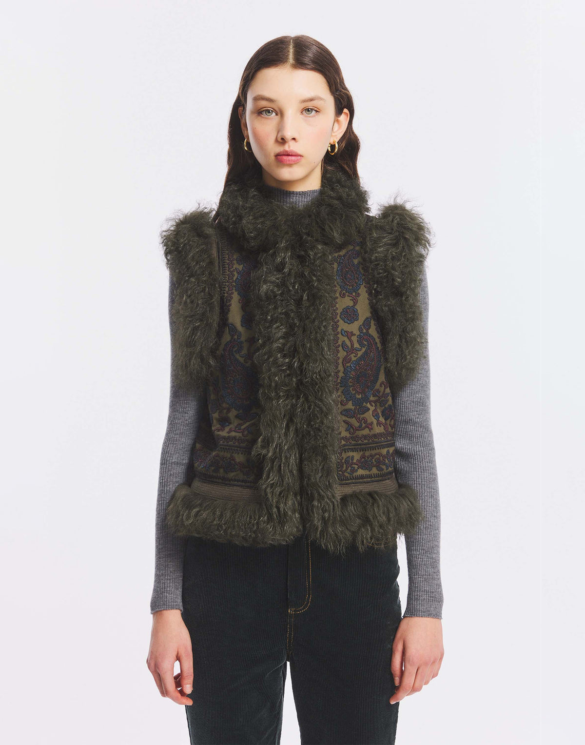 ANTIK BATIK Gilet brodé avec fourrure kaki