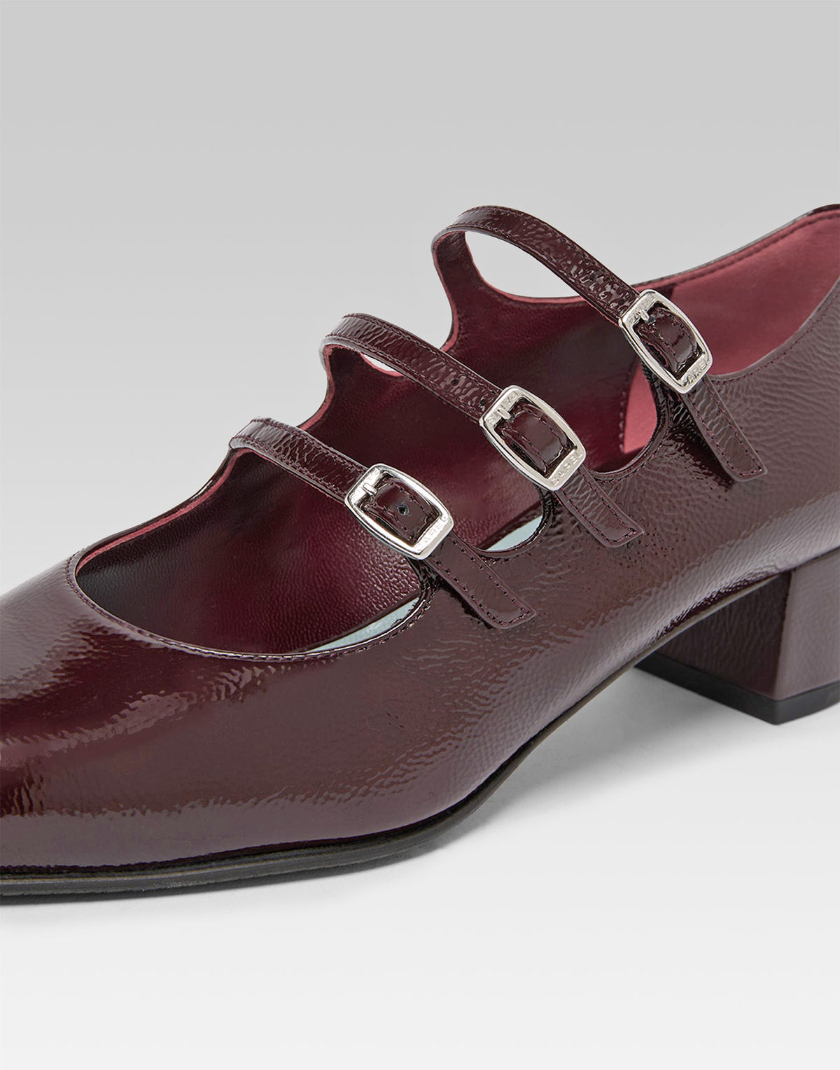 CAREL Décolleté Mary Jane Kina in Vernice Aubergine
