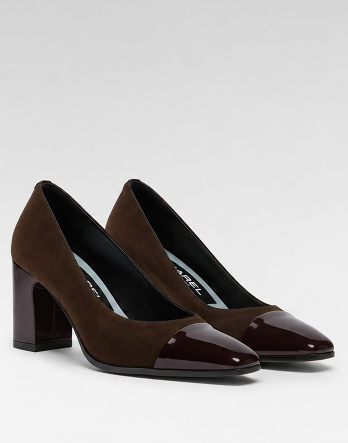 CAREL Décolleté Rosana in Suede Cioccolato e Vernice Bordeaux