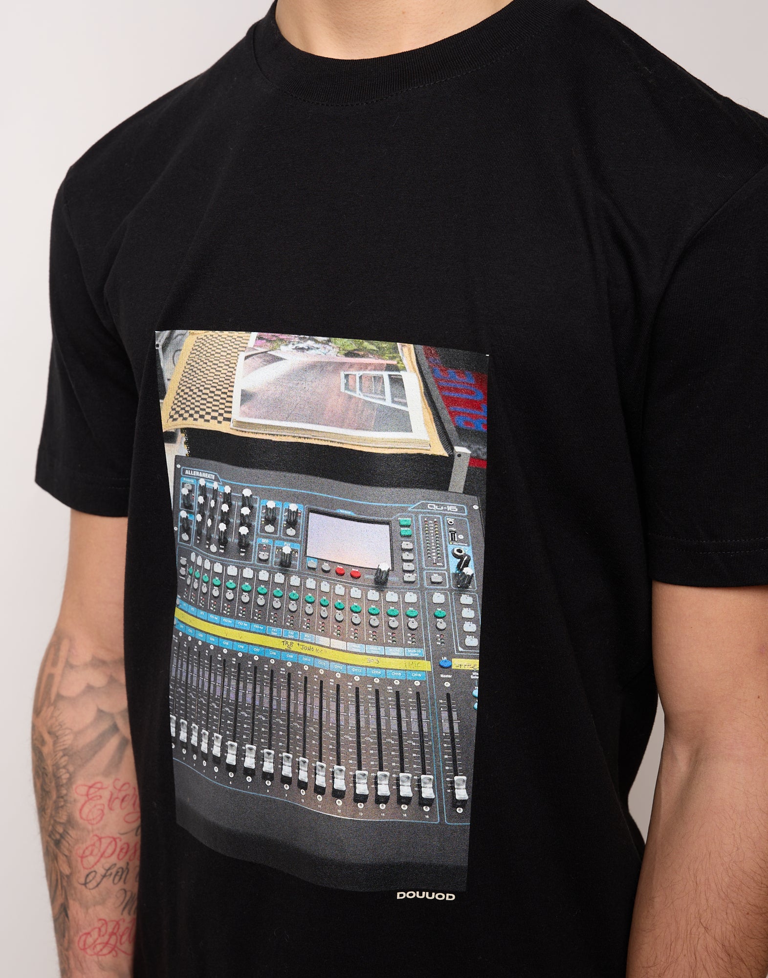 DOUUOD T-shirt in Jersey di Cotone Stampa "Mixer" Navy