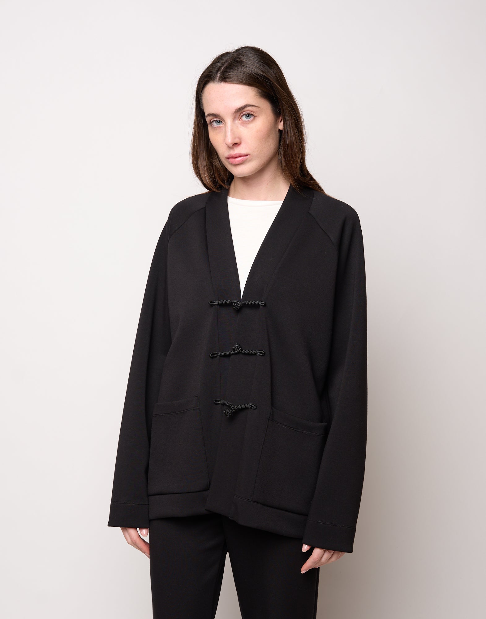 DOUUOD Cardigan Raglan con Alamari Nero
