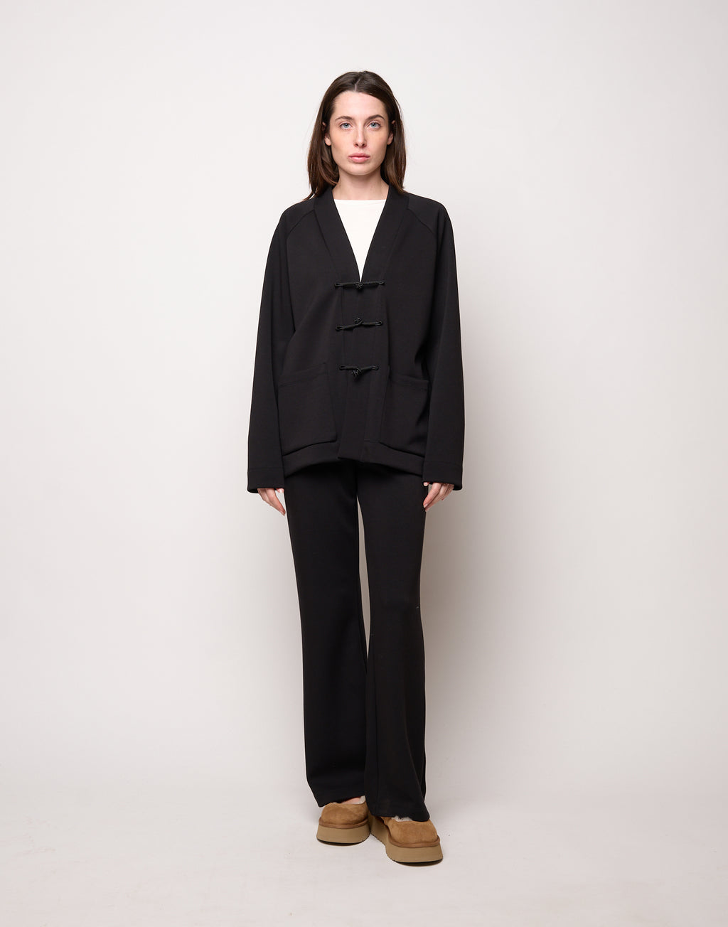 DOUUOD Cardigan Raglan con Alamari Nero