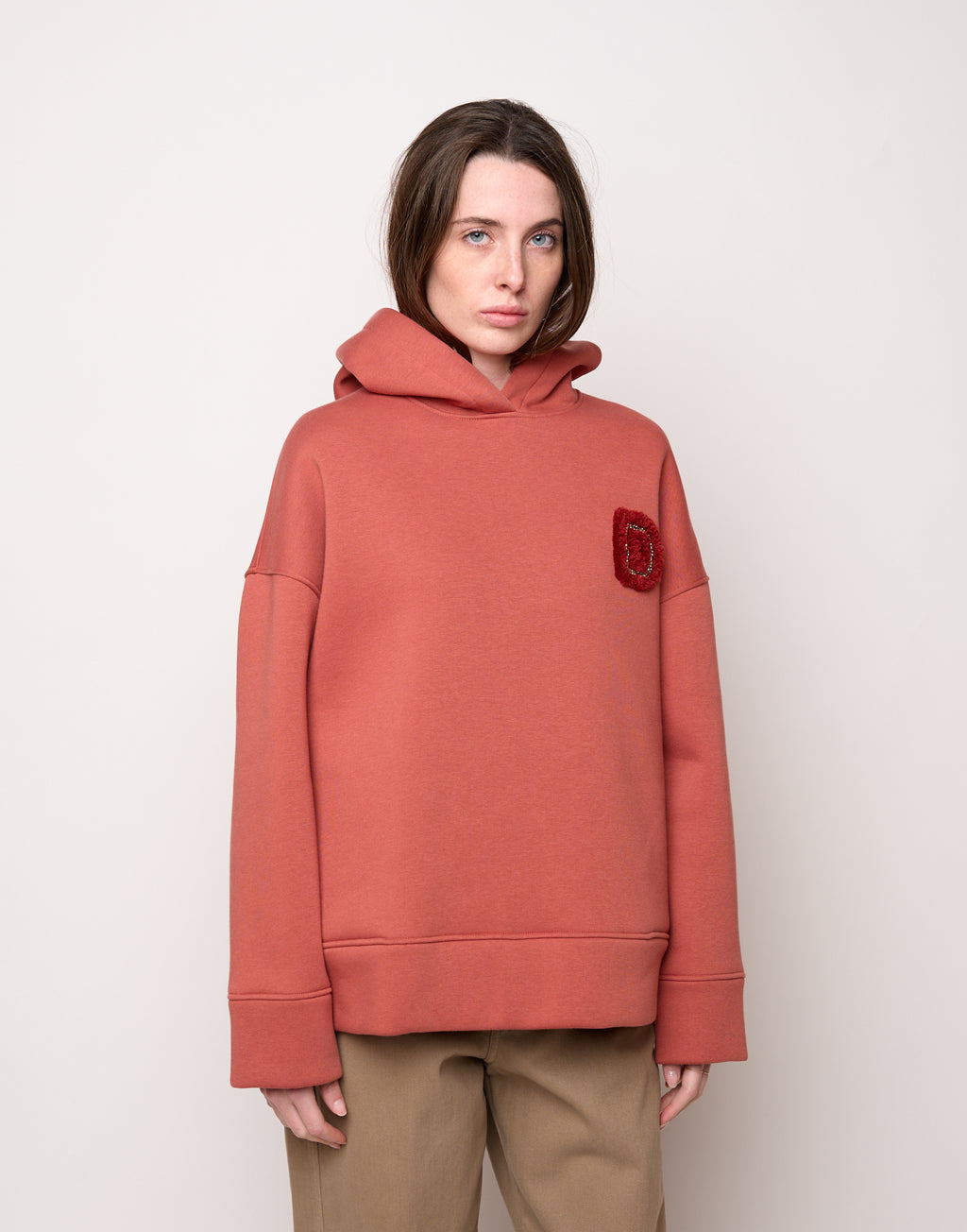 DOUUOD Felpa con Cappuccio e Patch Ricamata Rust