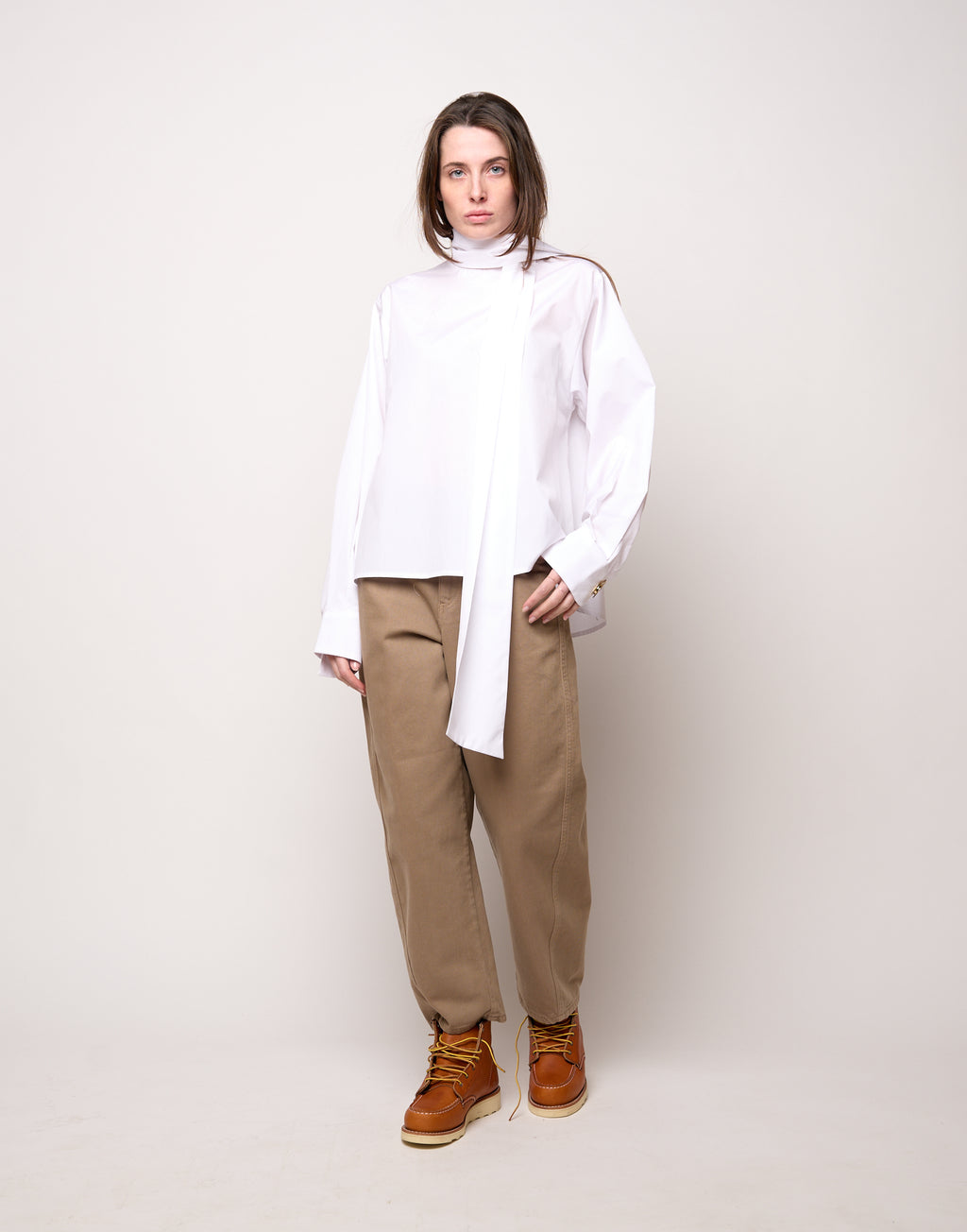 DOUUOD Blusa Girocollo Aperta sul Retro con Nastro Bianca
