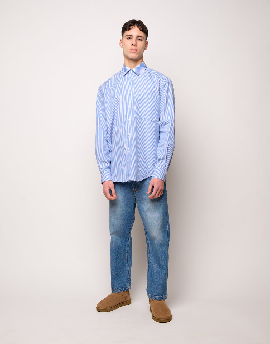 DOUUOD Camicia Genderless con Ricamo e Bottone Laterale a Righe Bianco/Azzurro