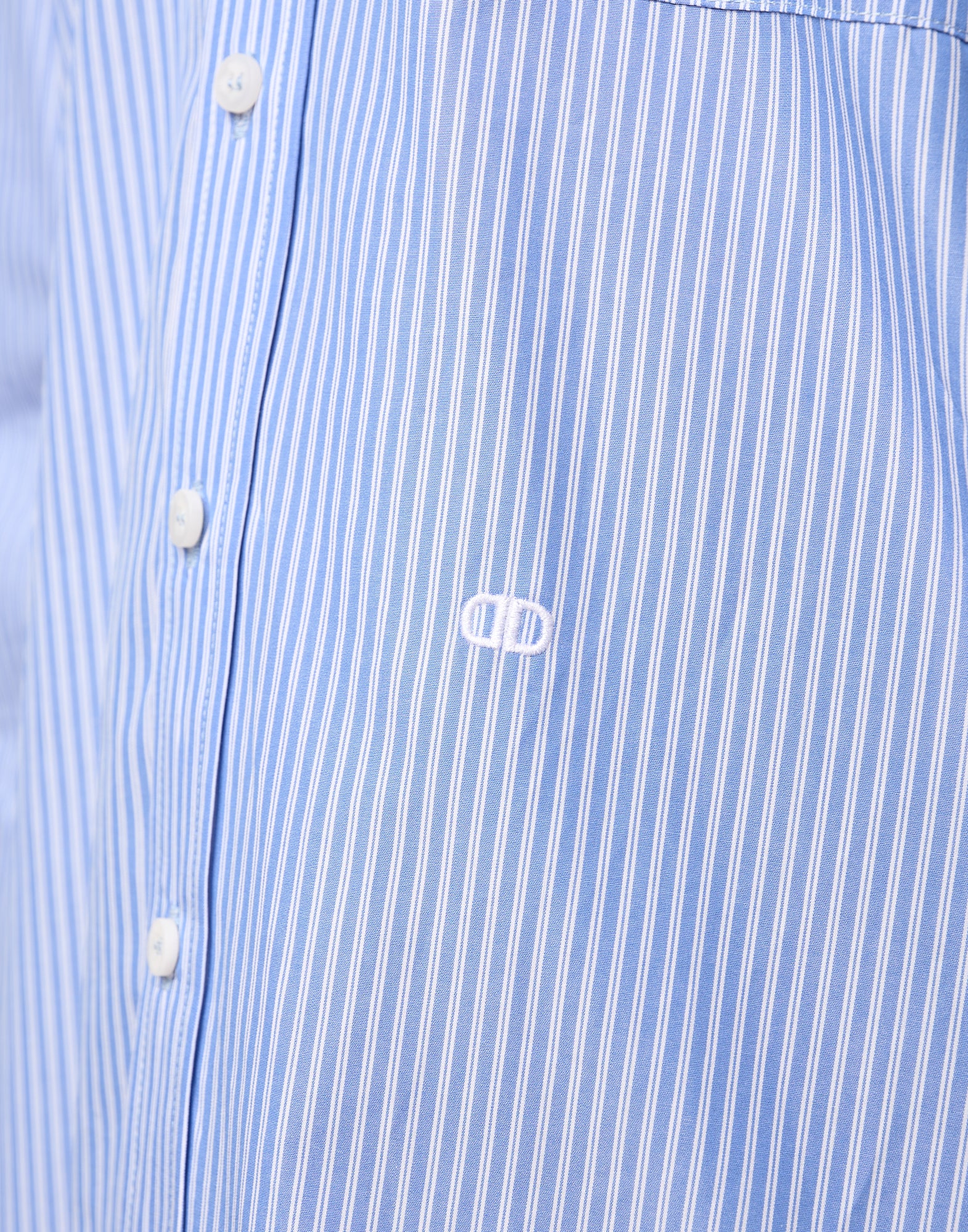 DOUUOD Camicia Genderless con Ricamo e Bottone Laterale a Righe Bianco/Azzurro