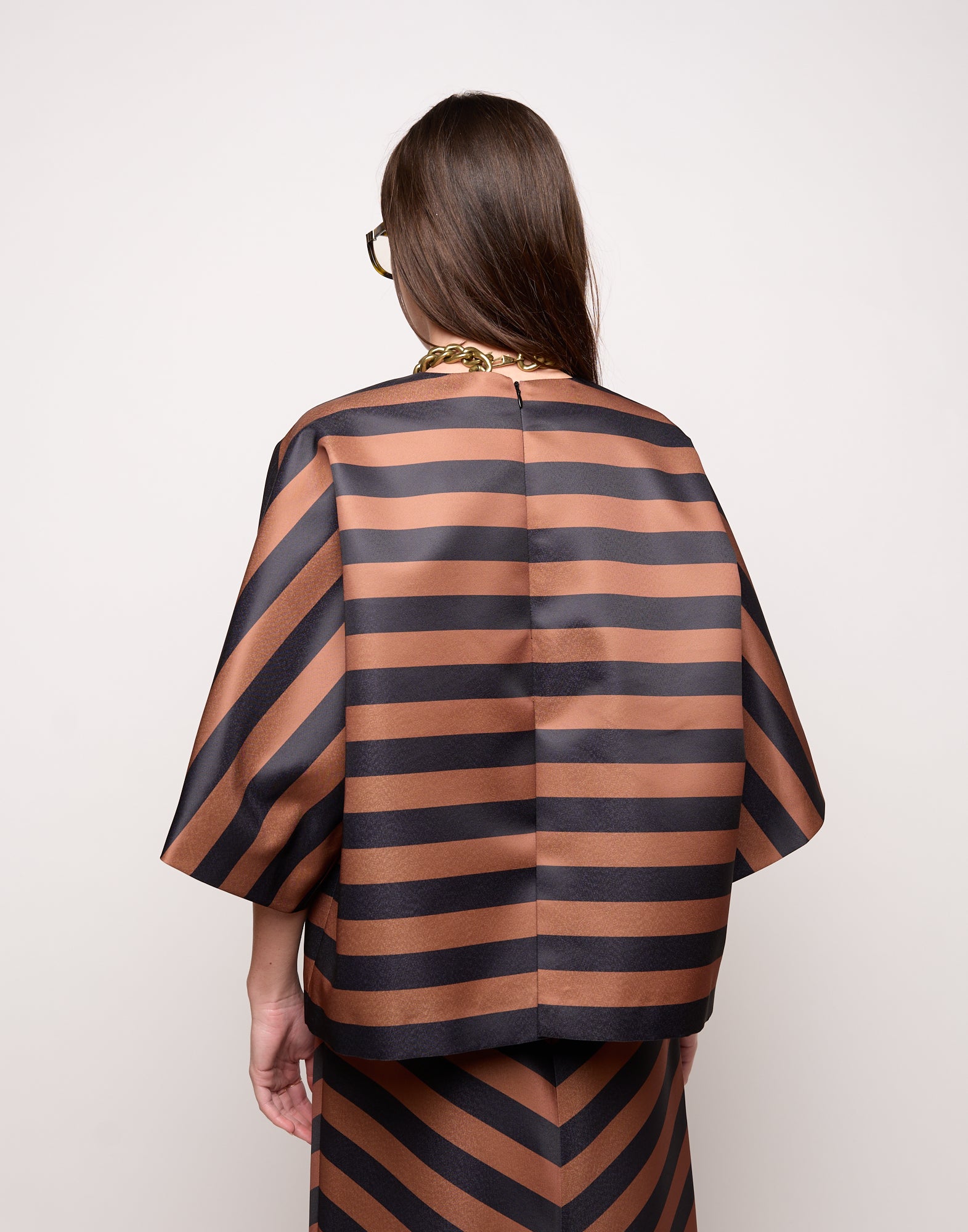 DOUUOD Blusa Kimono in Duchesse Nero/Whisky