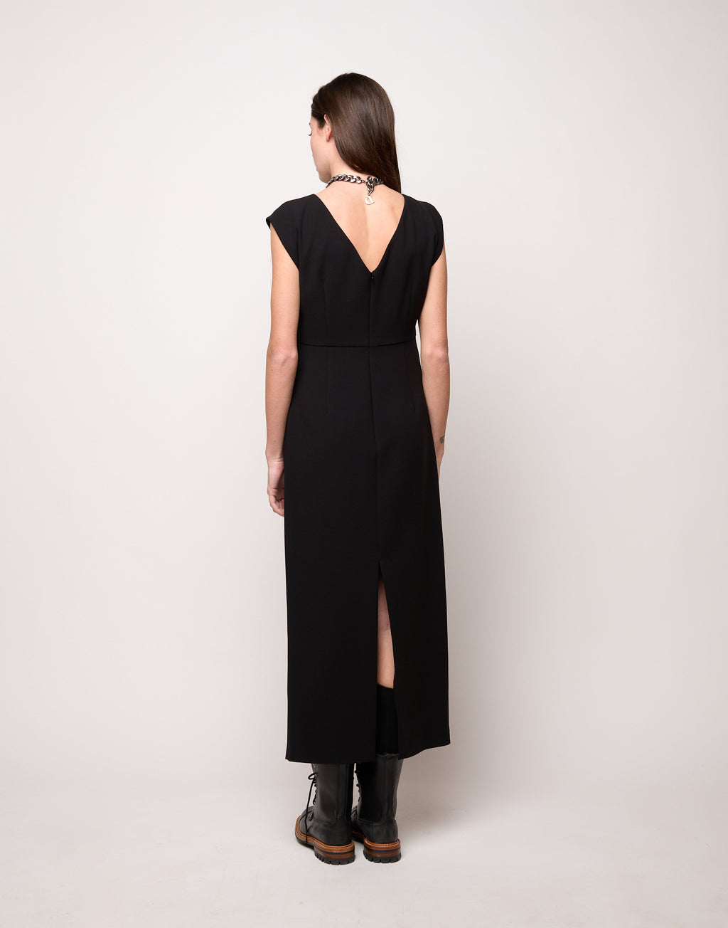 DOUUOD Abito Smanicato con Drappeggio in Doppio Crepe Stretch Nero