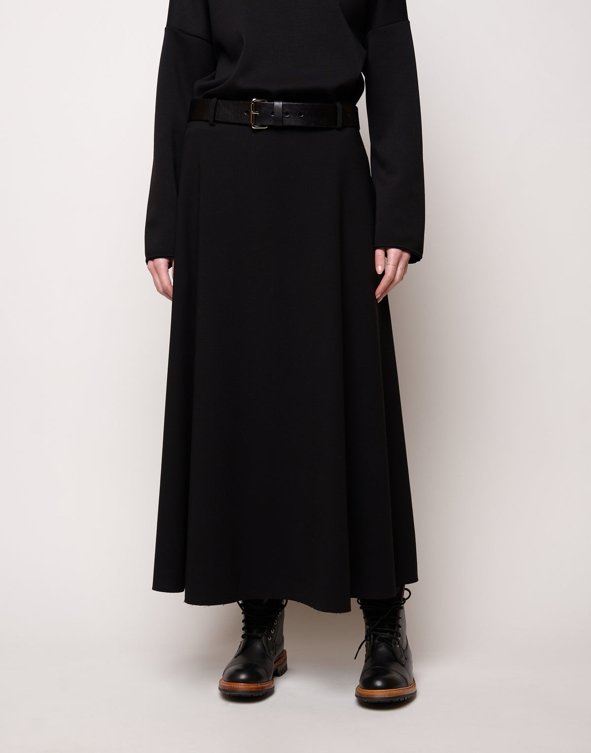DOUUOD Gonna Midi Svasata con Pieghe in Doppio Crepe Stretch Nero