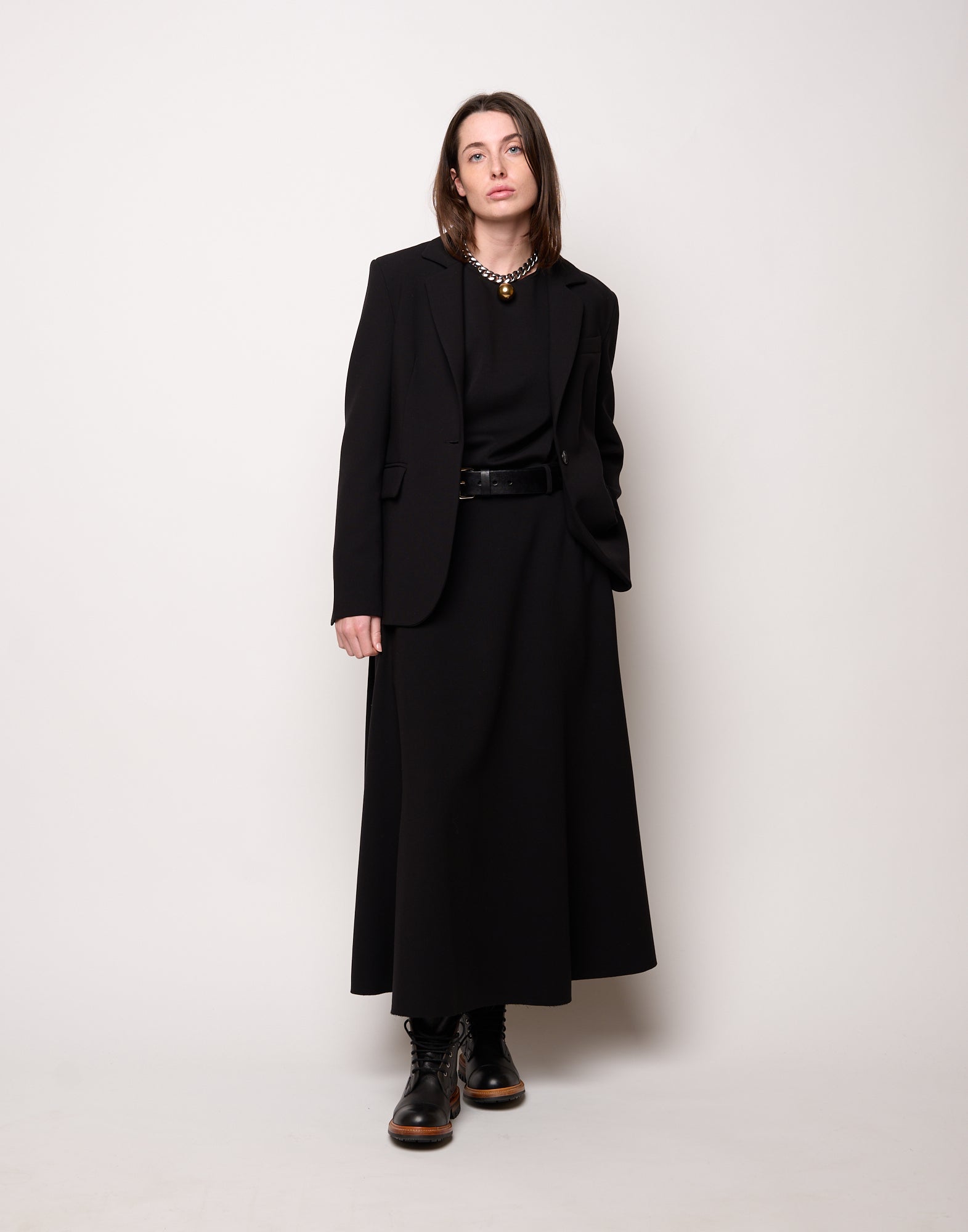DOUUOD Giacca Monopetto Sfiancata in Doppio Crepe Stretch Nero