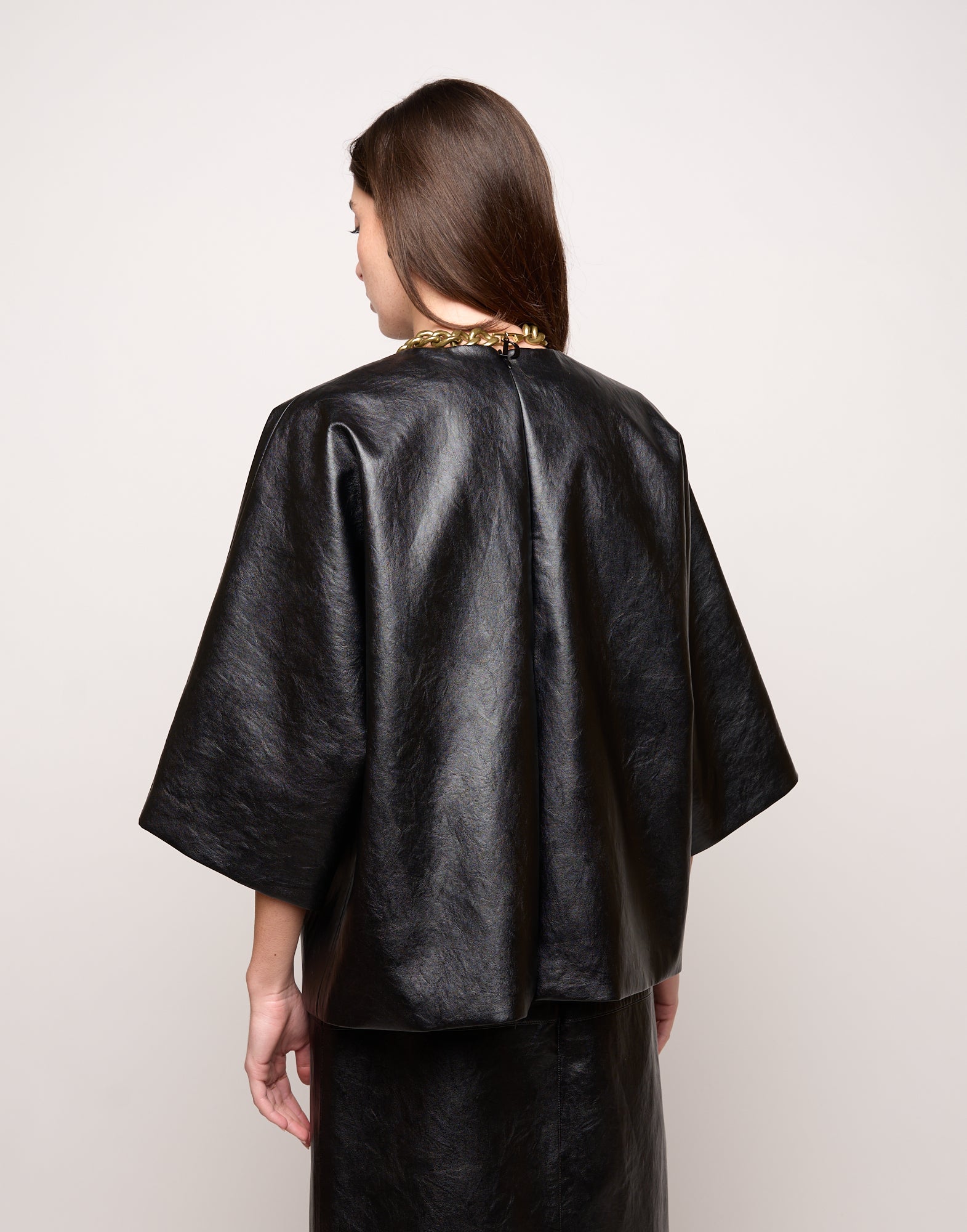 DOUUOD Blusa Kimono in Ecopelle Old Nero