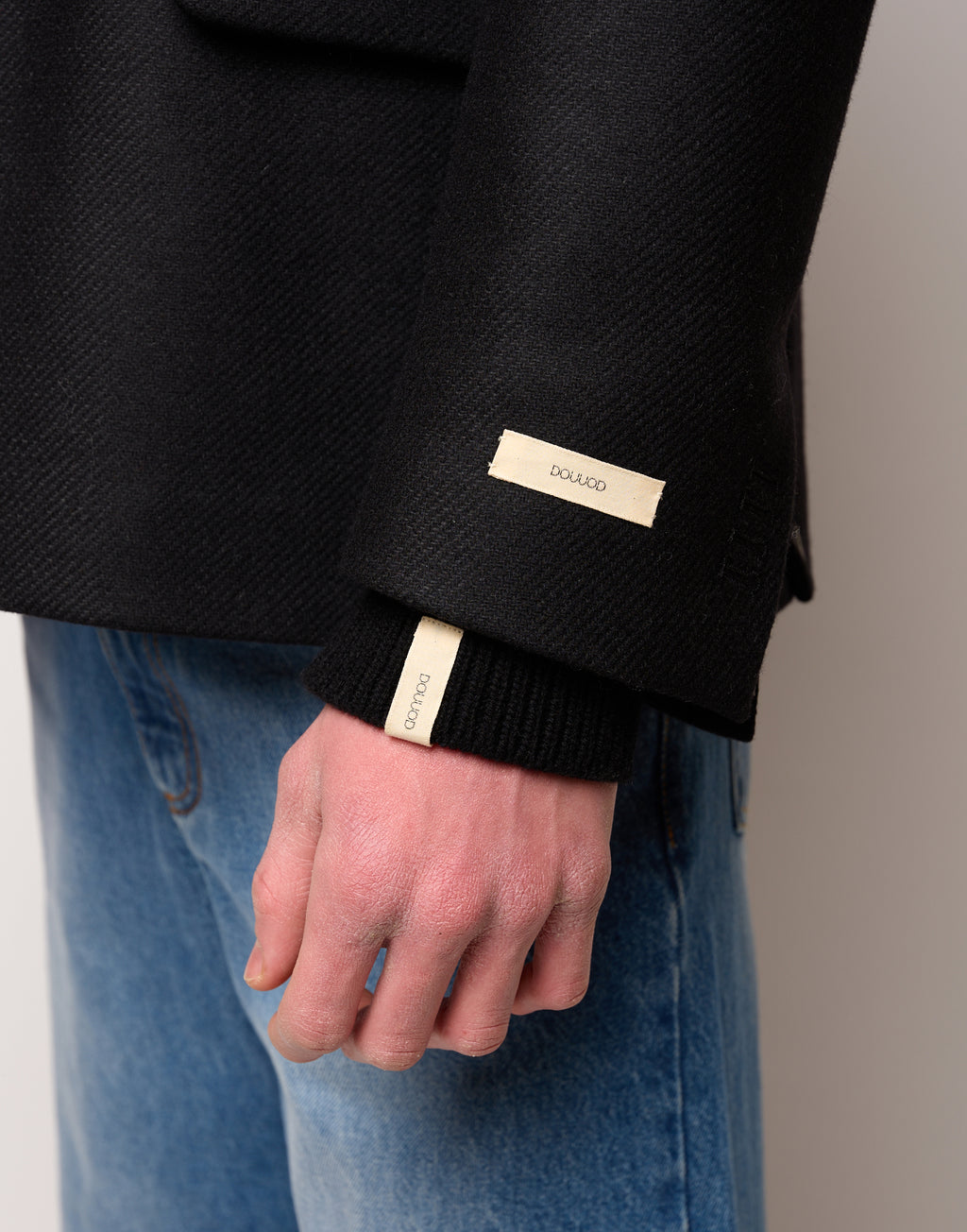 DOUUOD Giacca Monopetto Genderless con Collo a Lancia Nera