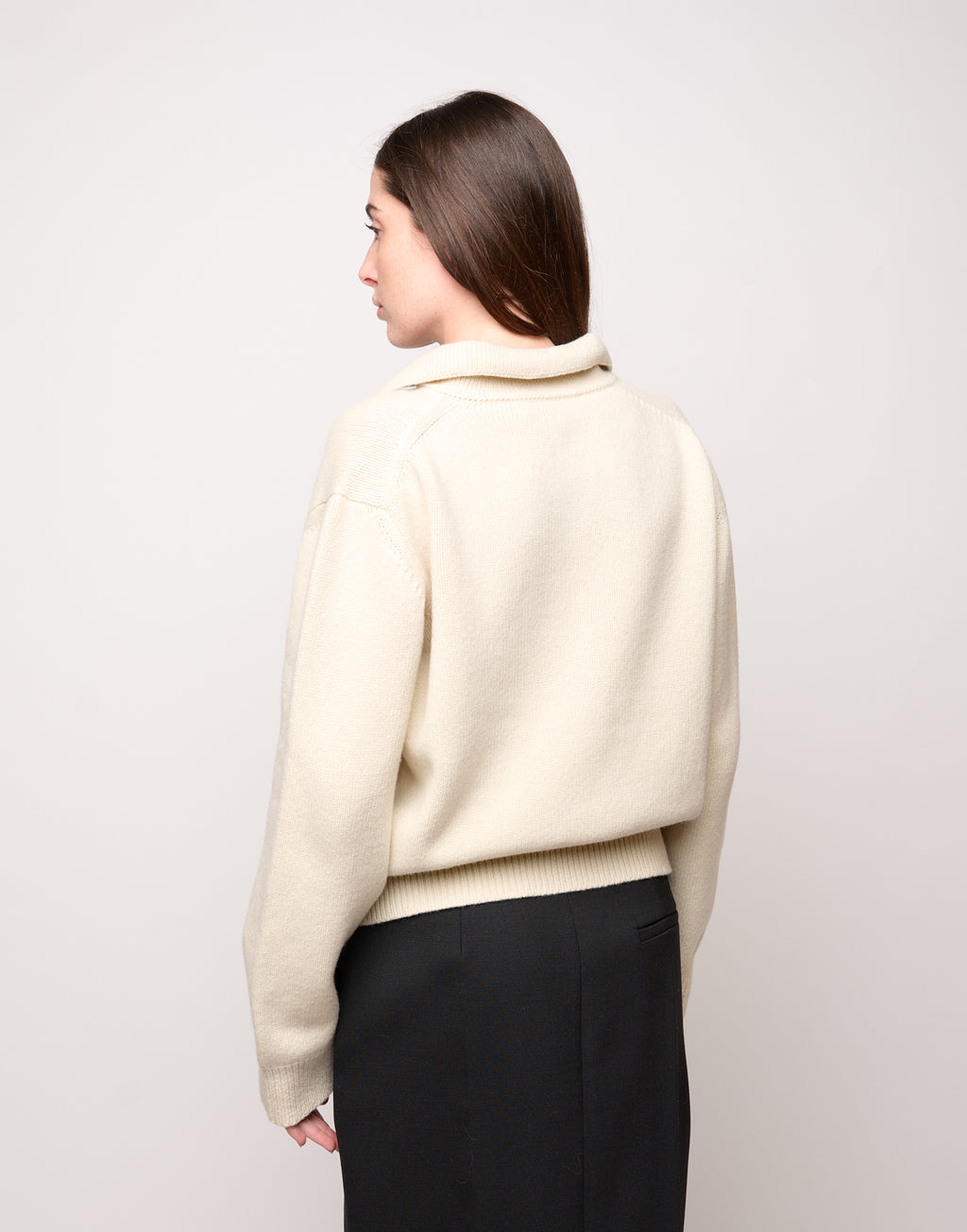 DOUUOD Maglia Polo Cropped in Lana e Cashmere Panna