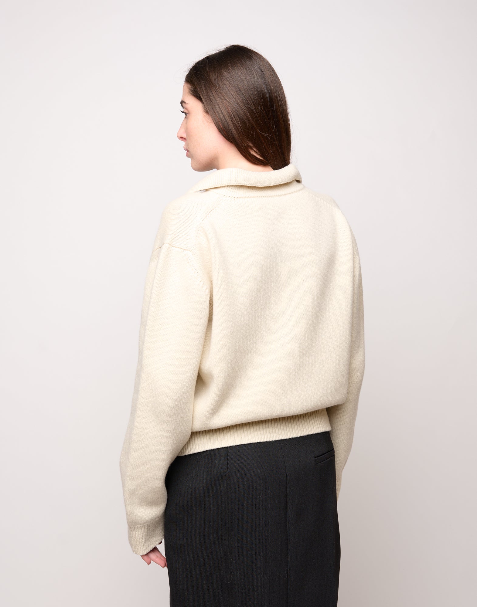 DOUUOD Maglia Polo Cropped in Lana e Cashmere Panna