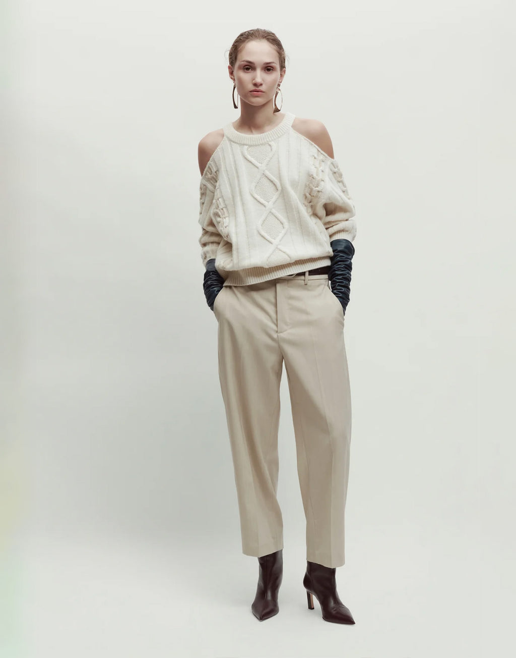 ERIKA CAVALLINI Maglia in Lana e Cashmere con Cut-Out Latte