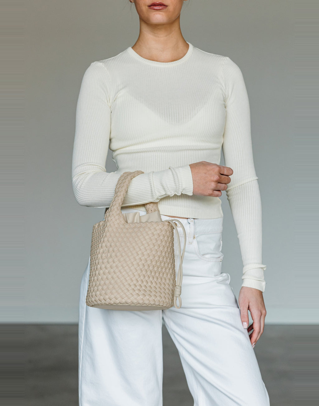 MARREA Borsa a Cestino Basket in Neoprene Intrecciato No Tan Lines