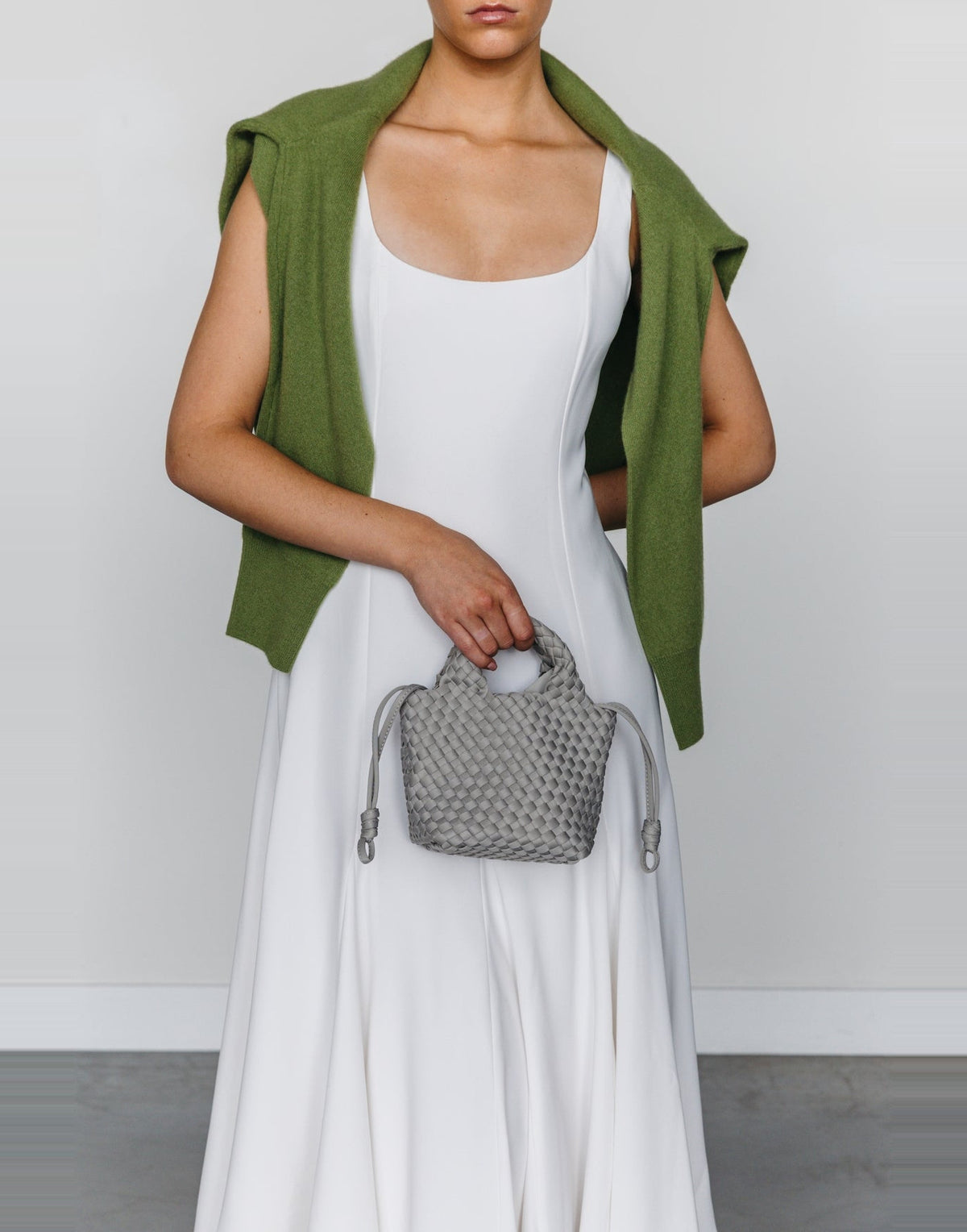 MARREA Borsa a Mano Mini in Neoprene Intrecciato Silver Seashell