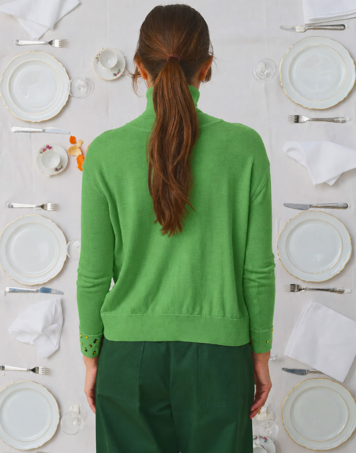 MII Maglione Collo Alto in Lana Merino con Ricami Verde
