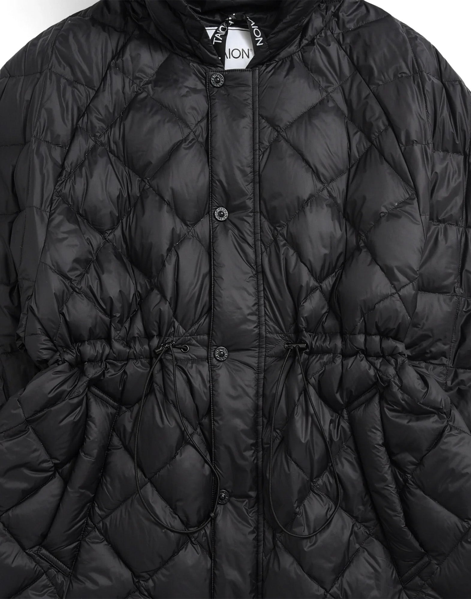 TAION City Sleeve Down Cape Black