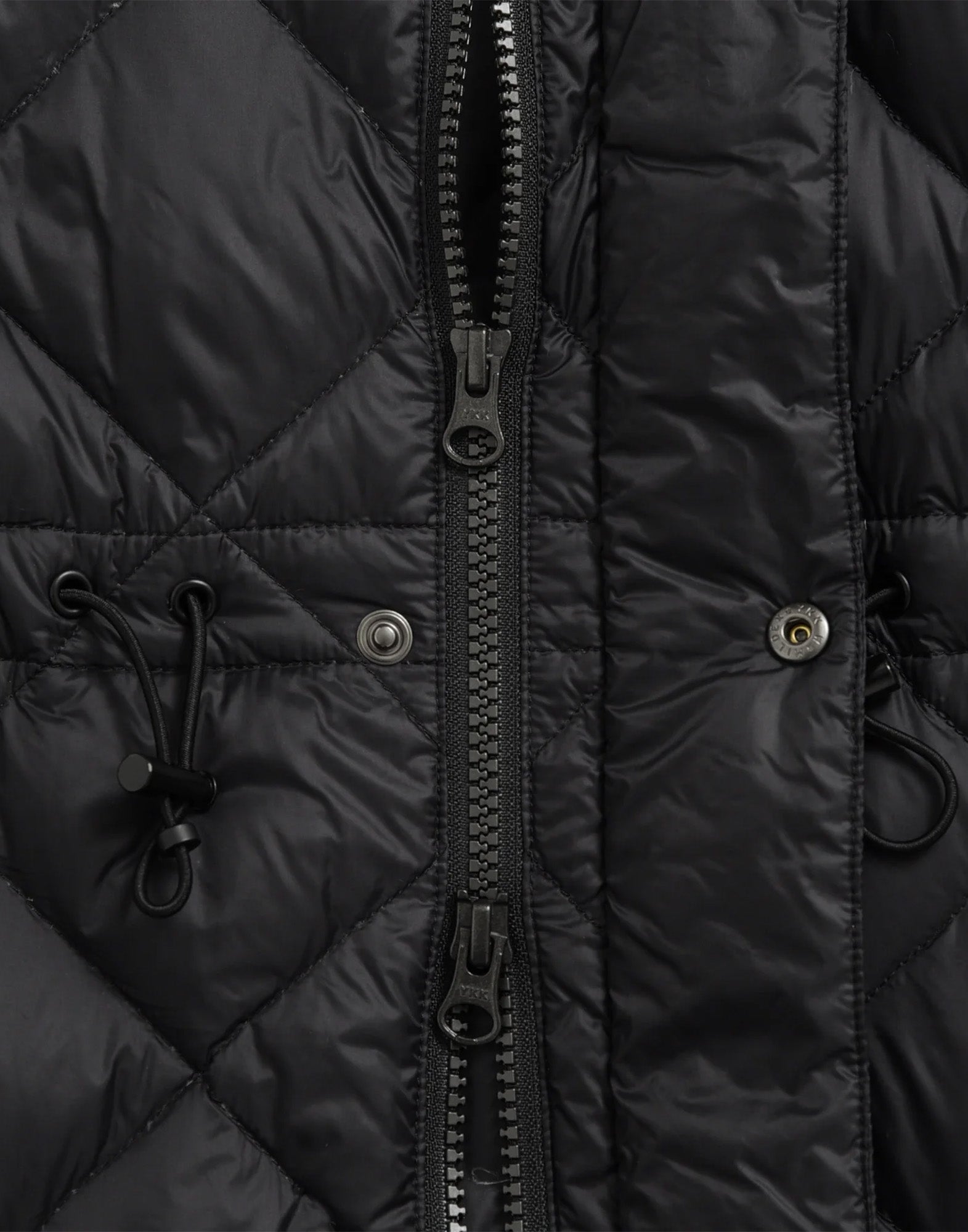 TAION City Sleeve Down Cape Black