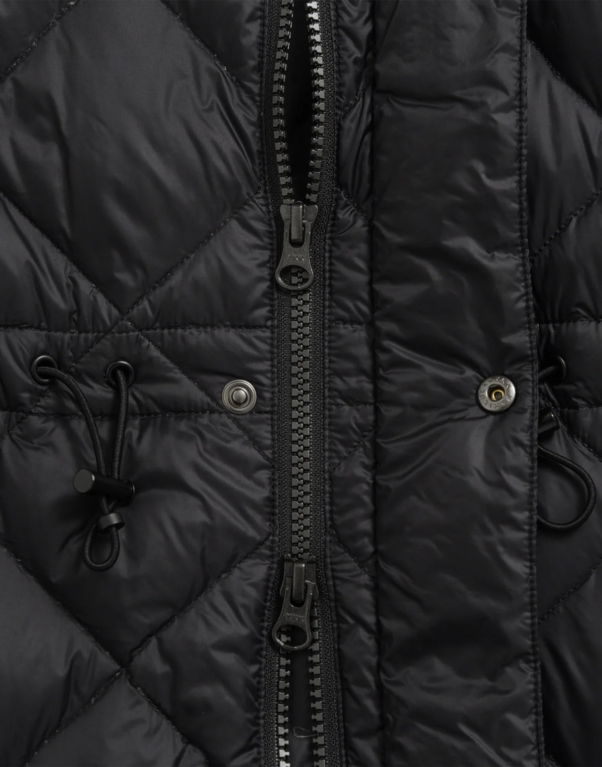 TAION City Sleeve Down Cape Black
